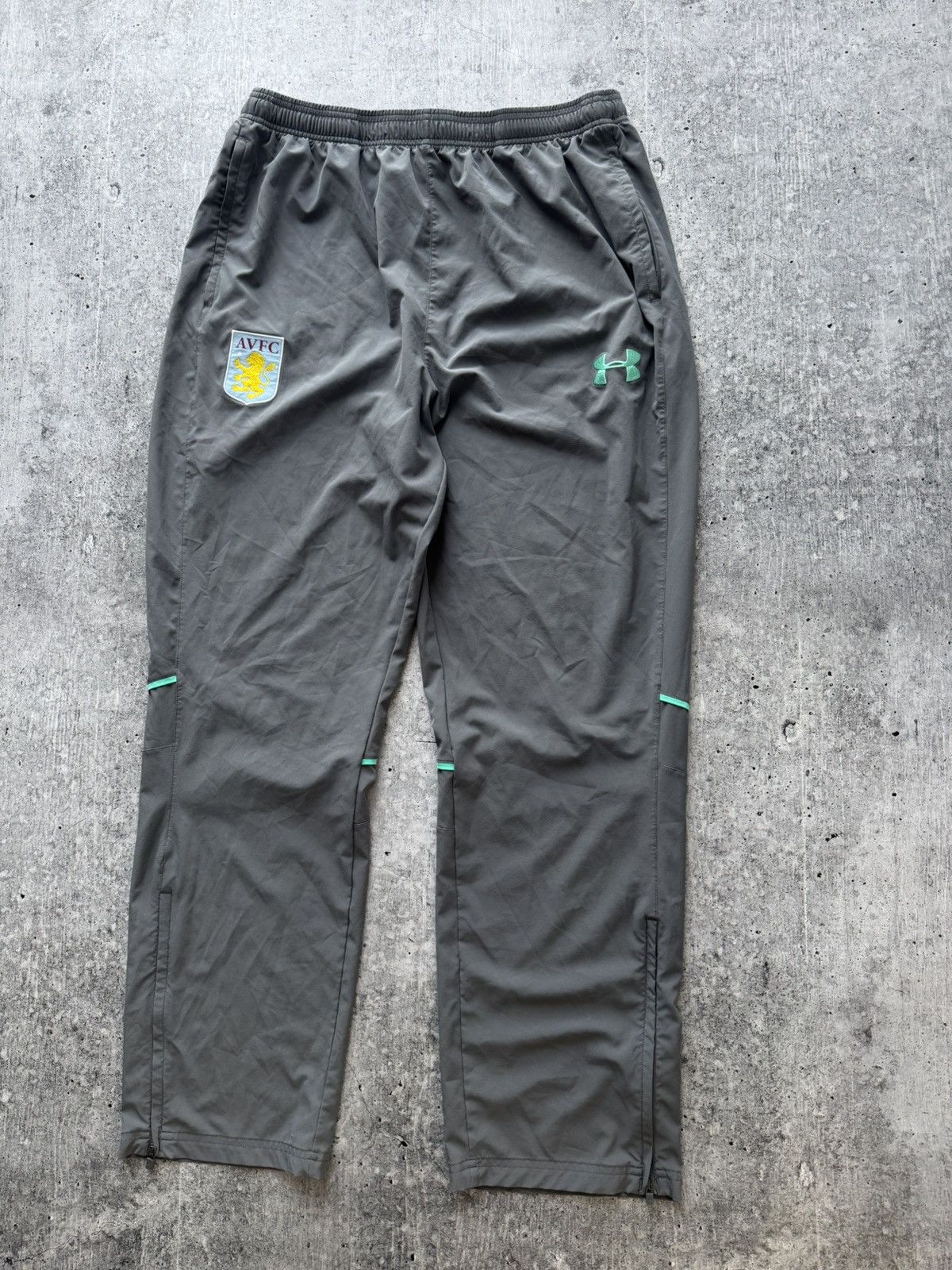 Under Armour Under Armour x Aston Villa Soccer Pants casual joggers Size US 40 / EU 56 - 2 Thumbnail