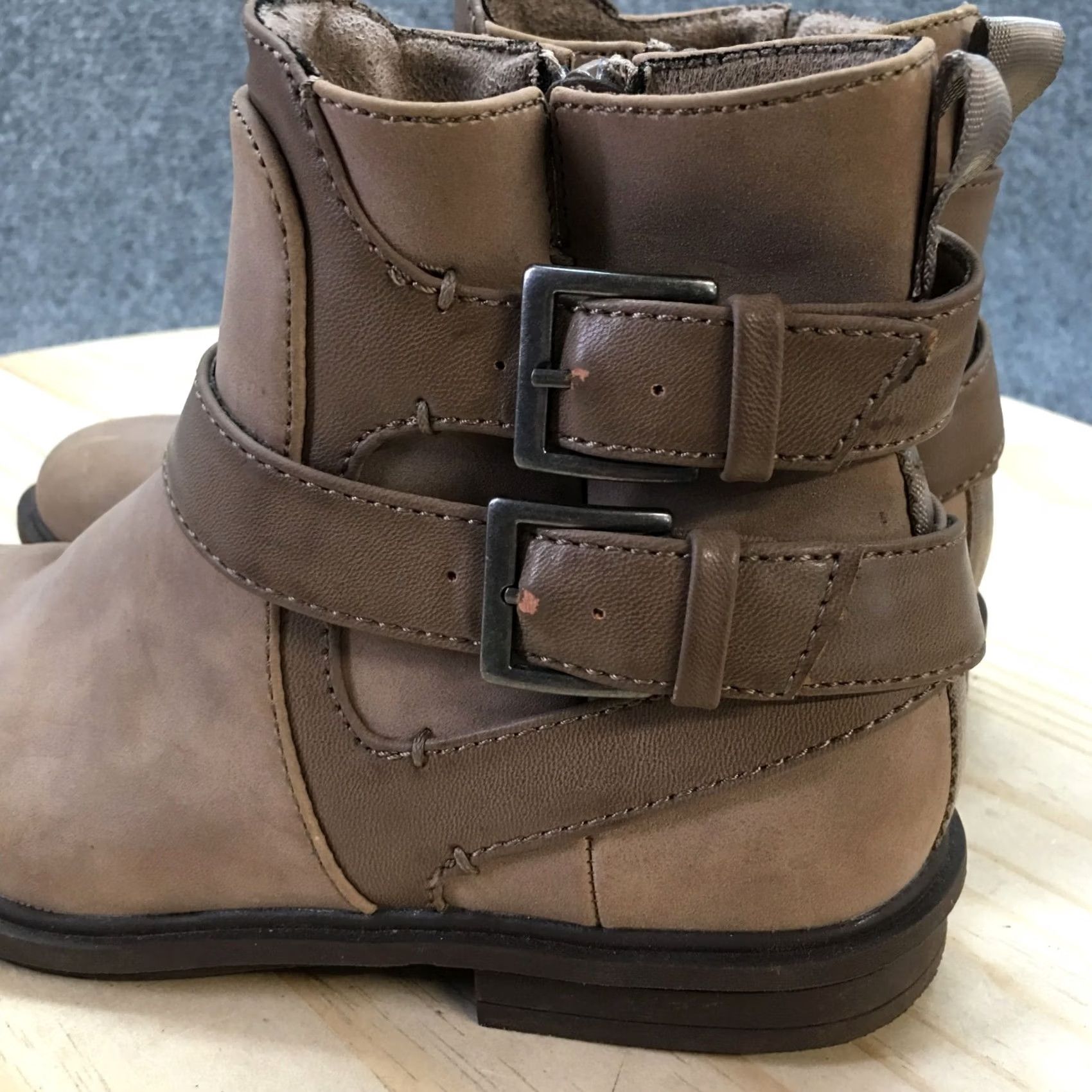 Vintage Rocket Dog Boots Womens 6 Rider Ankle Bootie Brown Faux Leather Round Toe Casual Bootie Size US 6 / IT 36 - 7 Thumbnail