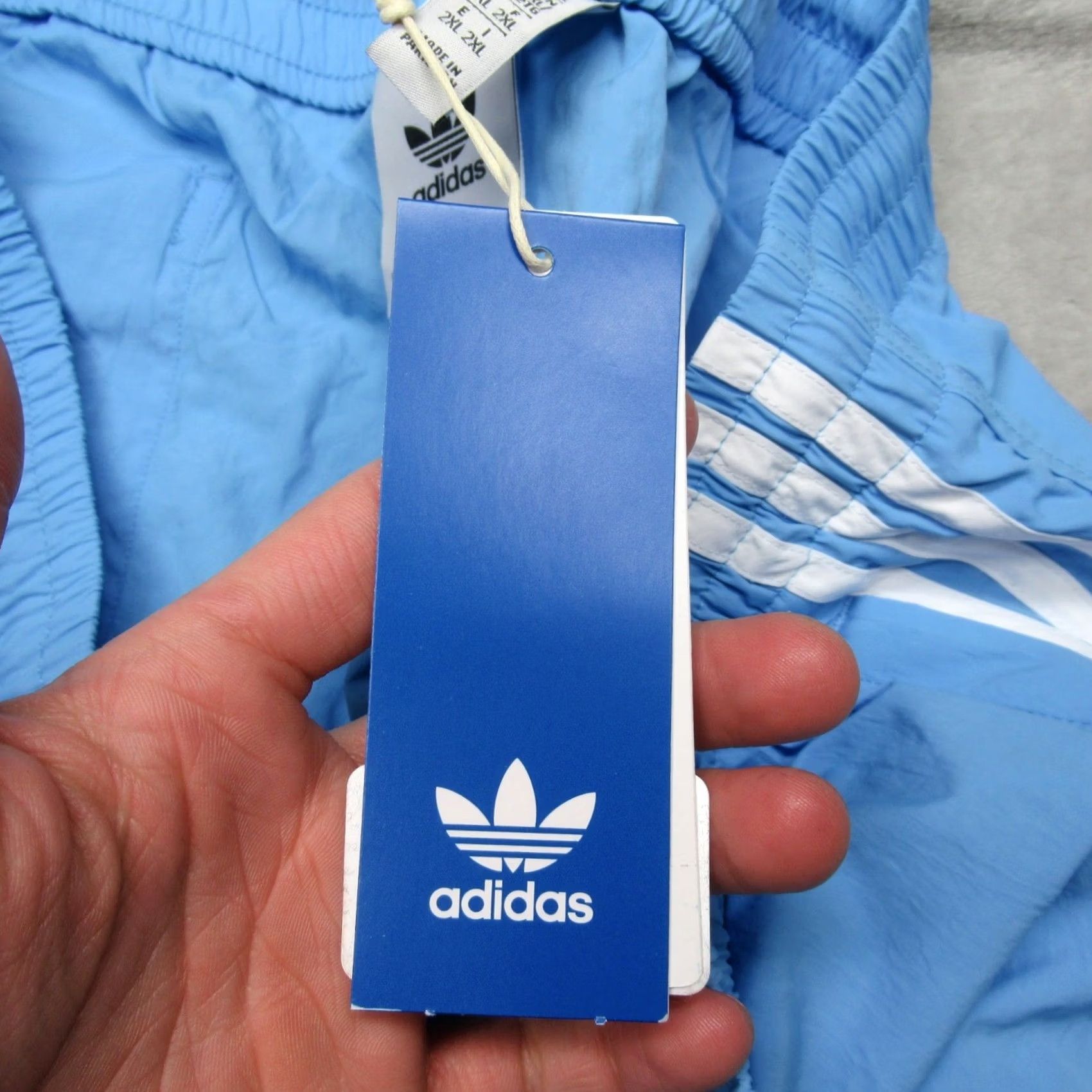 Adidas Adidas Shorts Mens 2XL Blue Drawstring Light Adicolor Sprinter Nylon Athletic Shorts Men 2XL Blue Striped 90s Style Size US 39 - 5 Thumbnail