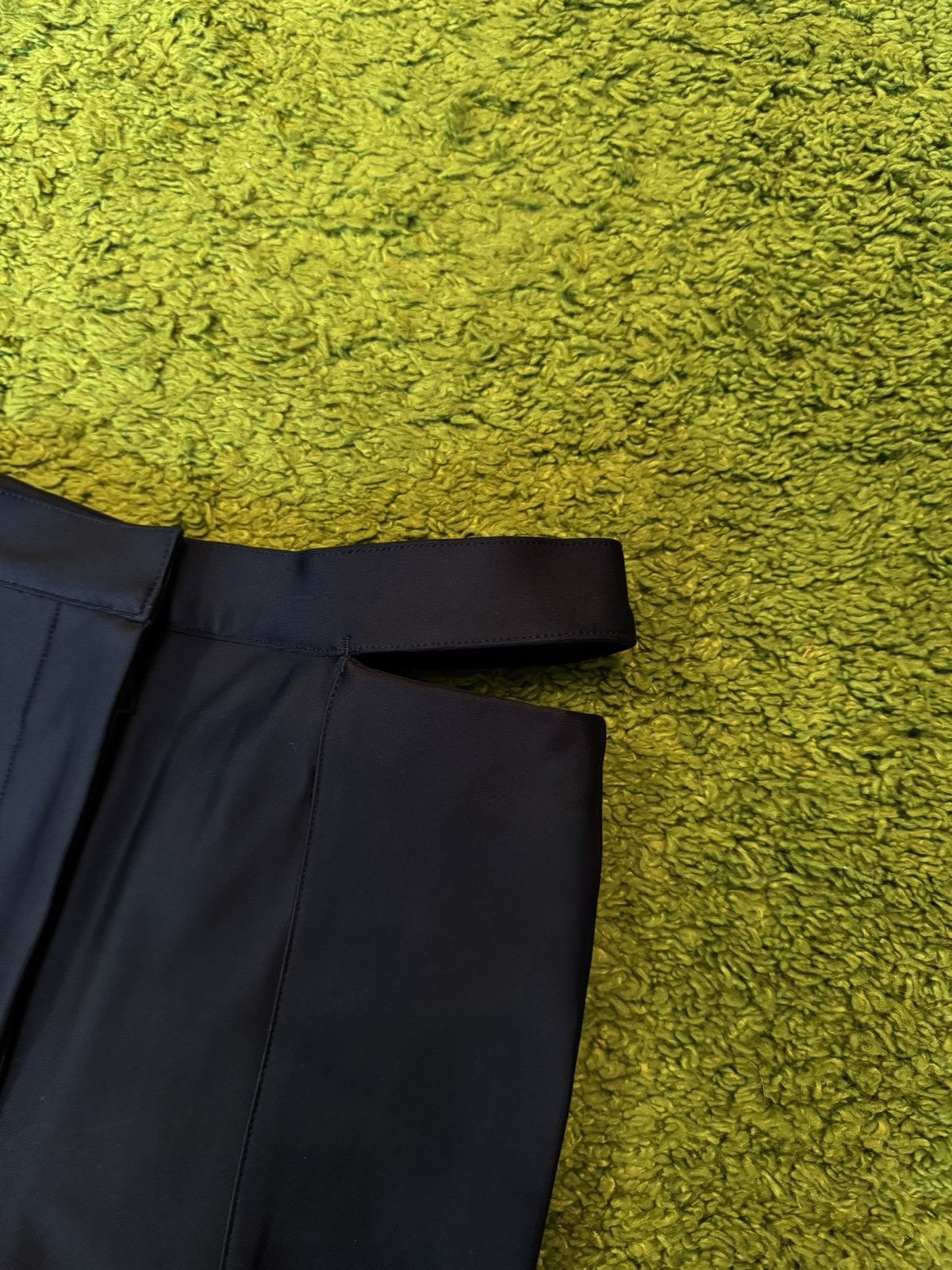 Designer × Mugler × Thierry Mugler Thierry Mugler x H&M cut out high waist flare pants RARE Size 27" / US 4 / IT 40 - 3 Thumbnail