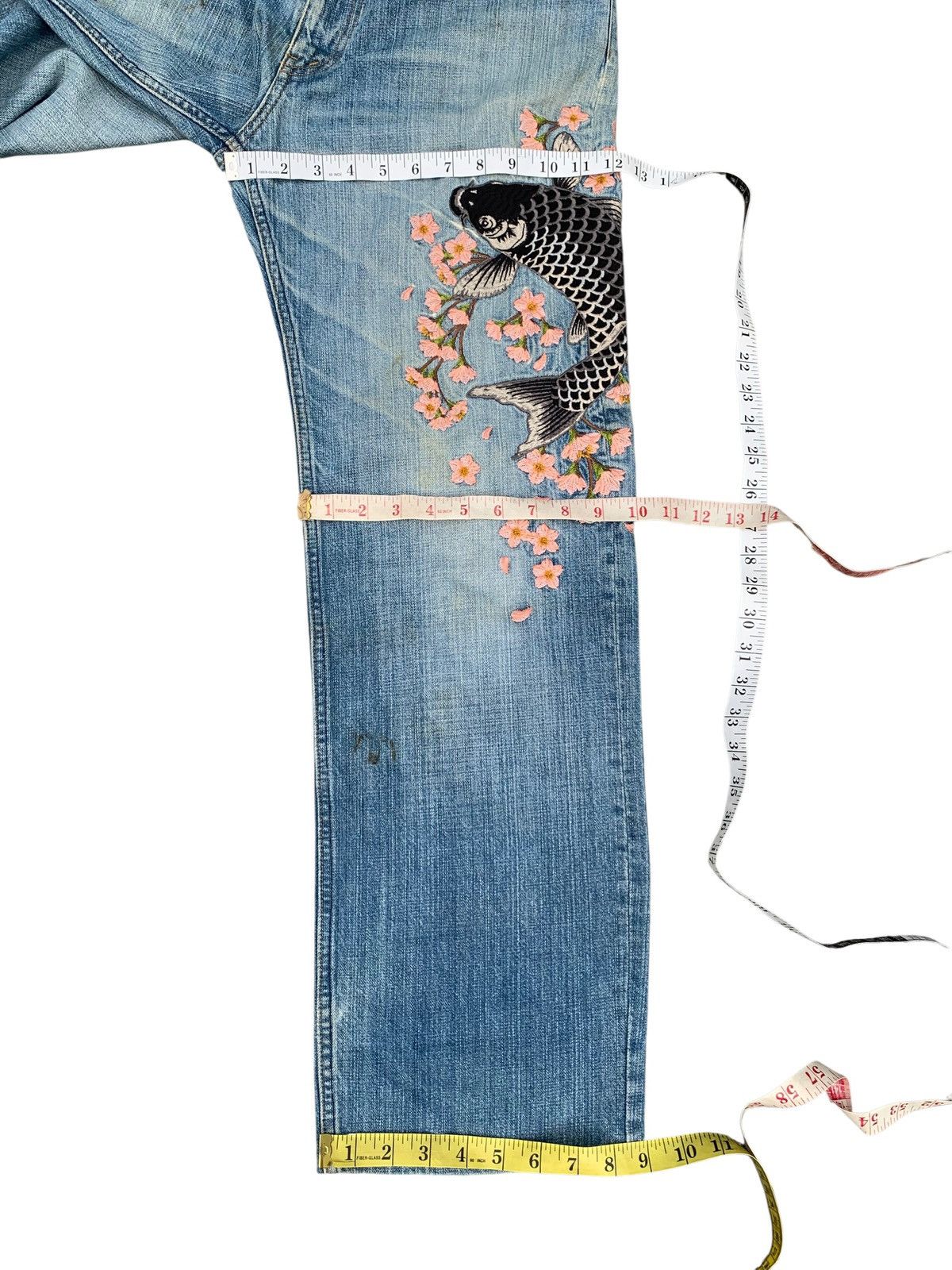 Kapital KARAKURI TAMASHI FISH KOI SAKURA EMBROIDERY DISTRESSED DENIM Size US 32 / EU 48 - 19 Thumbnail