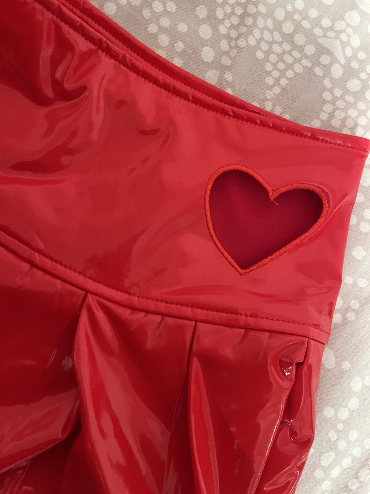 Shein Red Heart Mini Skort Size 27" / US 4 / IT 40 - 3 Thumbnail