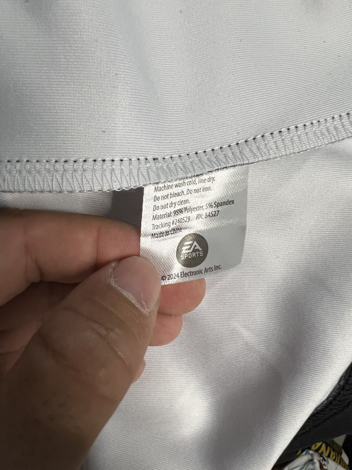 Other EA Sports Jersey Size US L / EU 52-54 / 3 - 5 Thumbnail