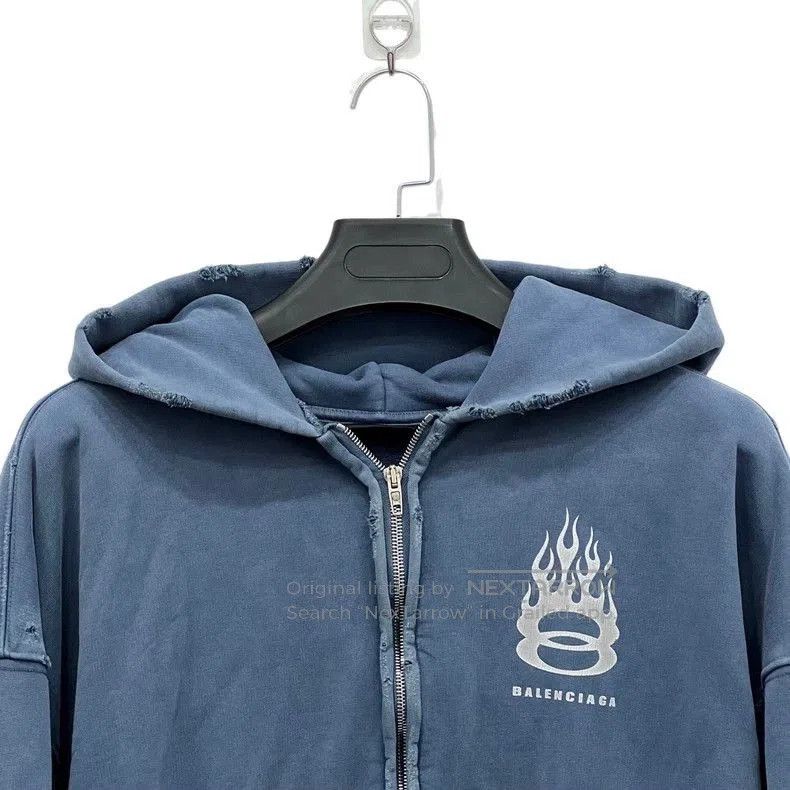 Balenciaga Balenciaga Blue Flame Zip. Size US L / EU 52-54 / 3 - 4 Thumbnail