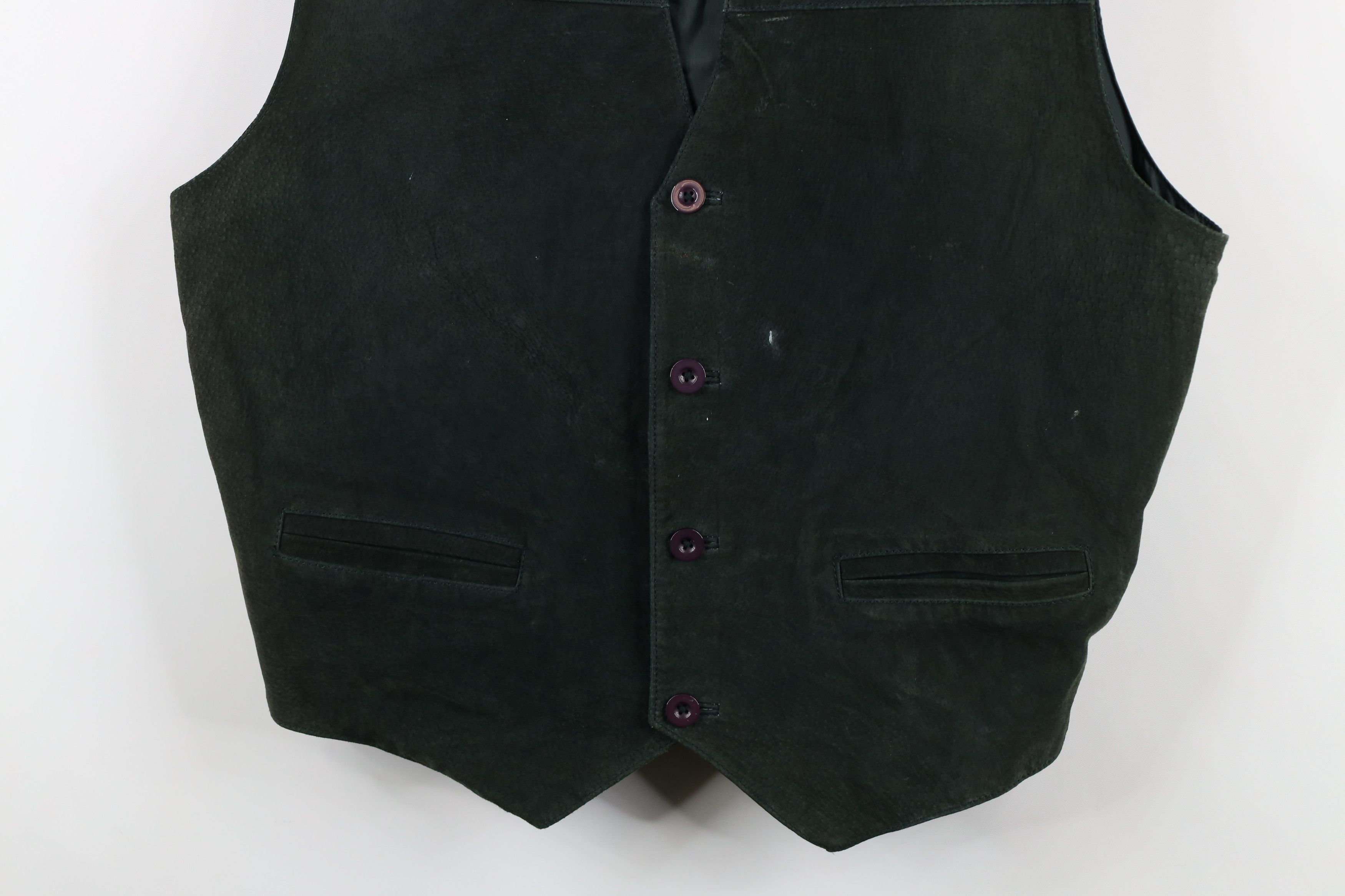 Vintage Vintage 90s Streetwear Buckle Back Suede Leather Vest Green Size US L / EU 52-54 / 3 - 3 Thumbnail