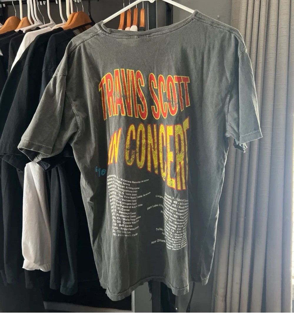 Travis Scott Rare travis scott 2016 tee Size US M / EU 48-50 / 2 - 2 Thumbnail