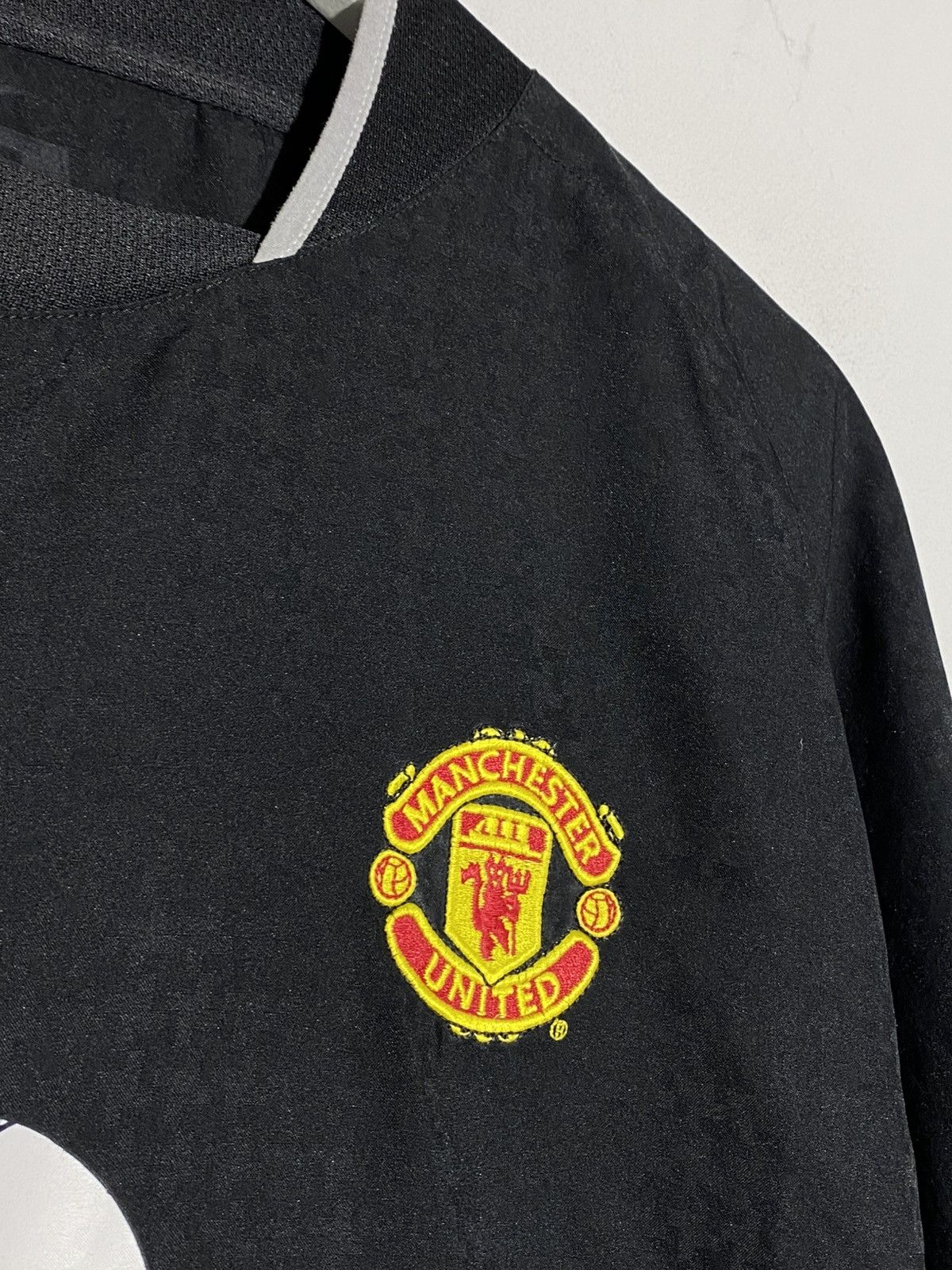 Nike Vintage Manchester United Vodafone Soccer Jersey Size US M / EU 48-50 / 2 - 6 Thumbnail