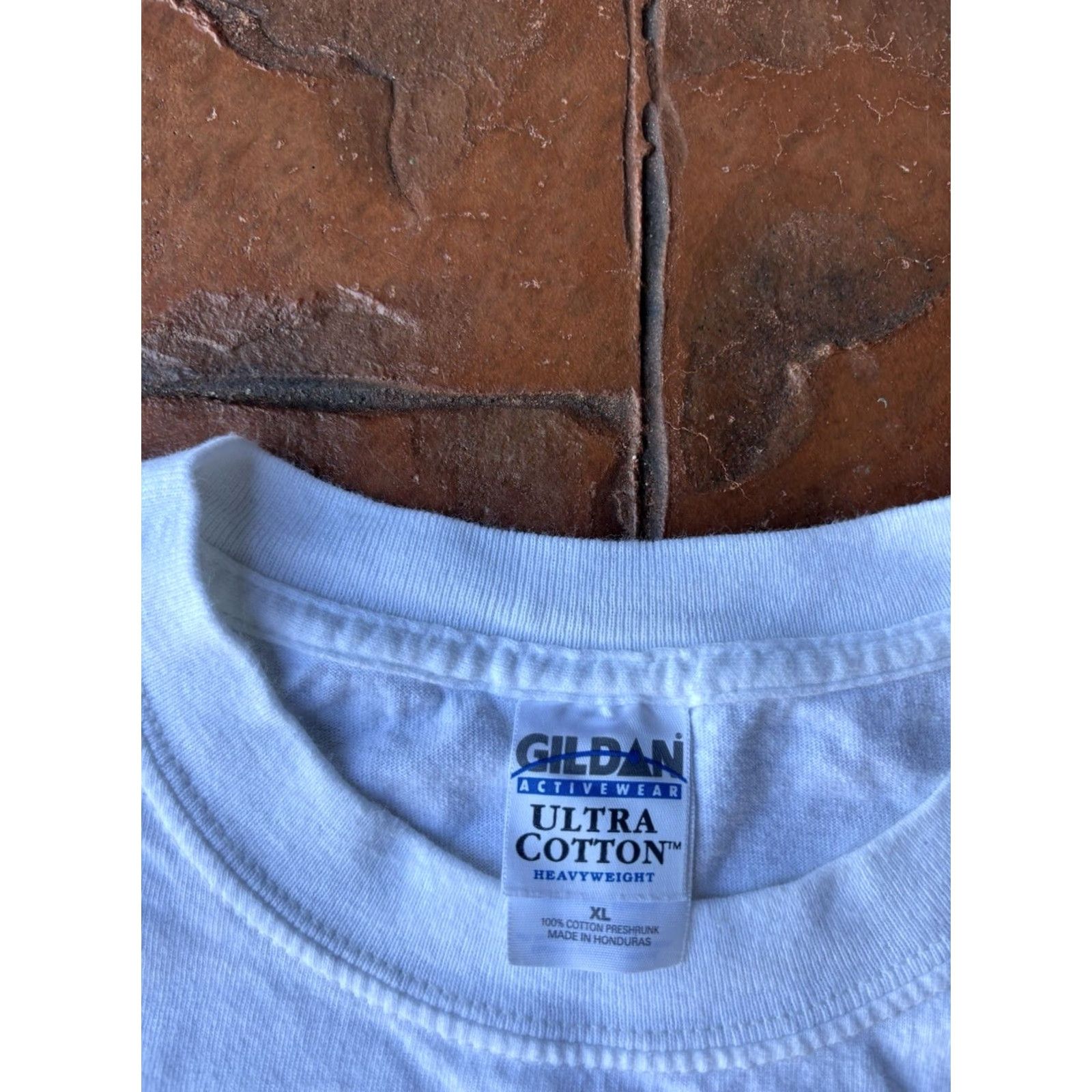 Gildan VINTAGE Gildan T-Shirt Drop Em Racing The Way She Likes It 90s Lowrider Classic Car Graphic Print XL White Men Shirt Size US XL / EU 56 / 4 - 3 Thumbnail