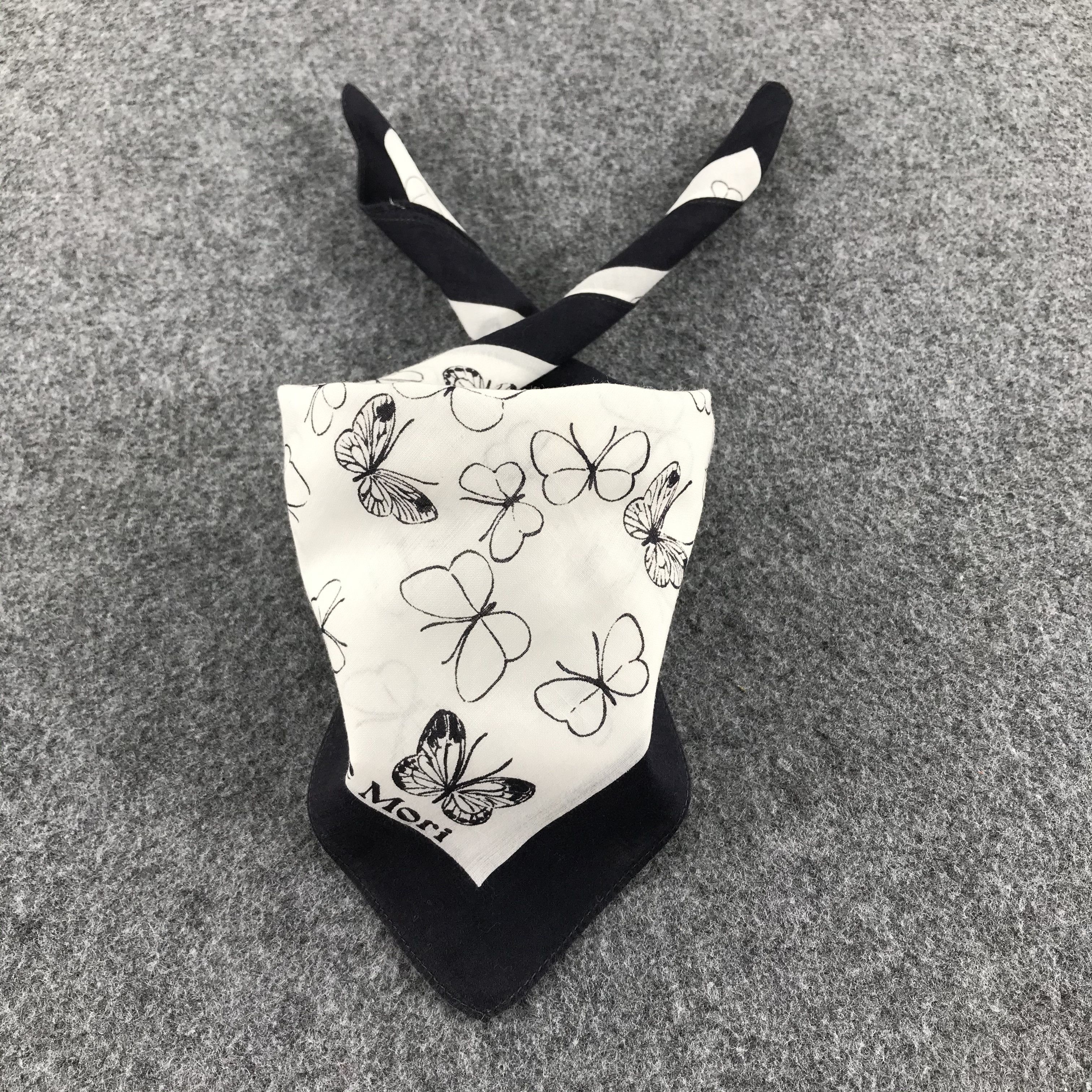Hanae Mori Hanae Mori Handkerchief Neckerchief Bandana H603 Size ONE SIZE - 1 Thumbnail