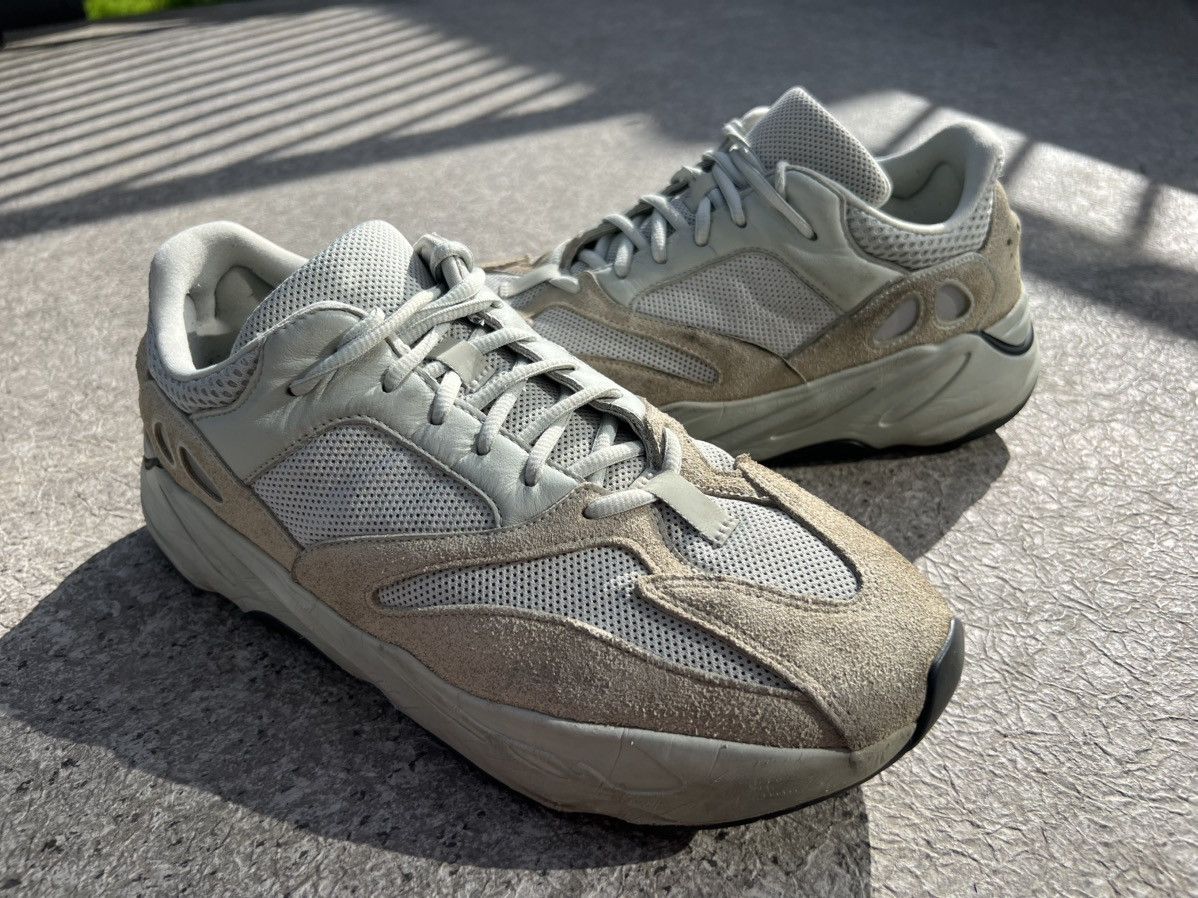 Yeezy Adidas YEEZY 700 Salt Size US 12 / EU 45 - 1 Thumbnail