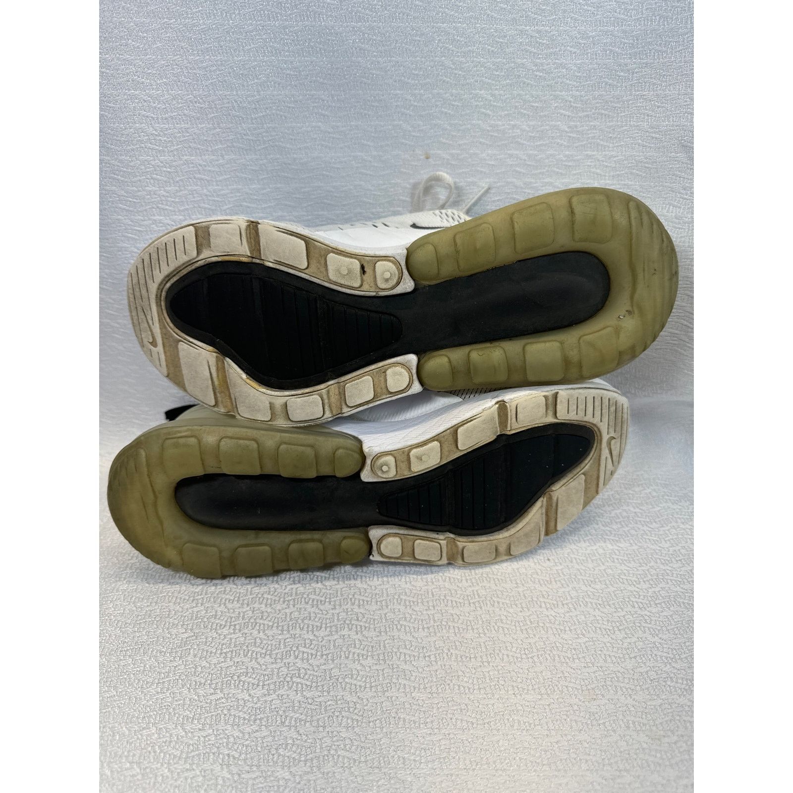 Nike Nike Air Max 270 Mesh White Running Sneakers women sz 8.5 Size US 8.5 / IT 38.5 - 5 Thumbnail