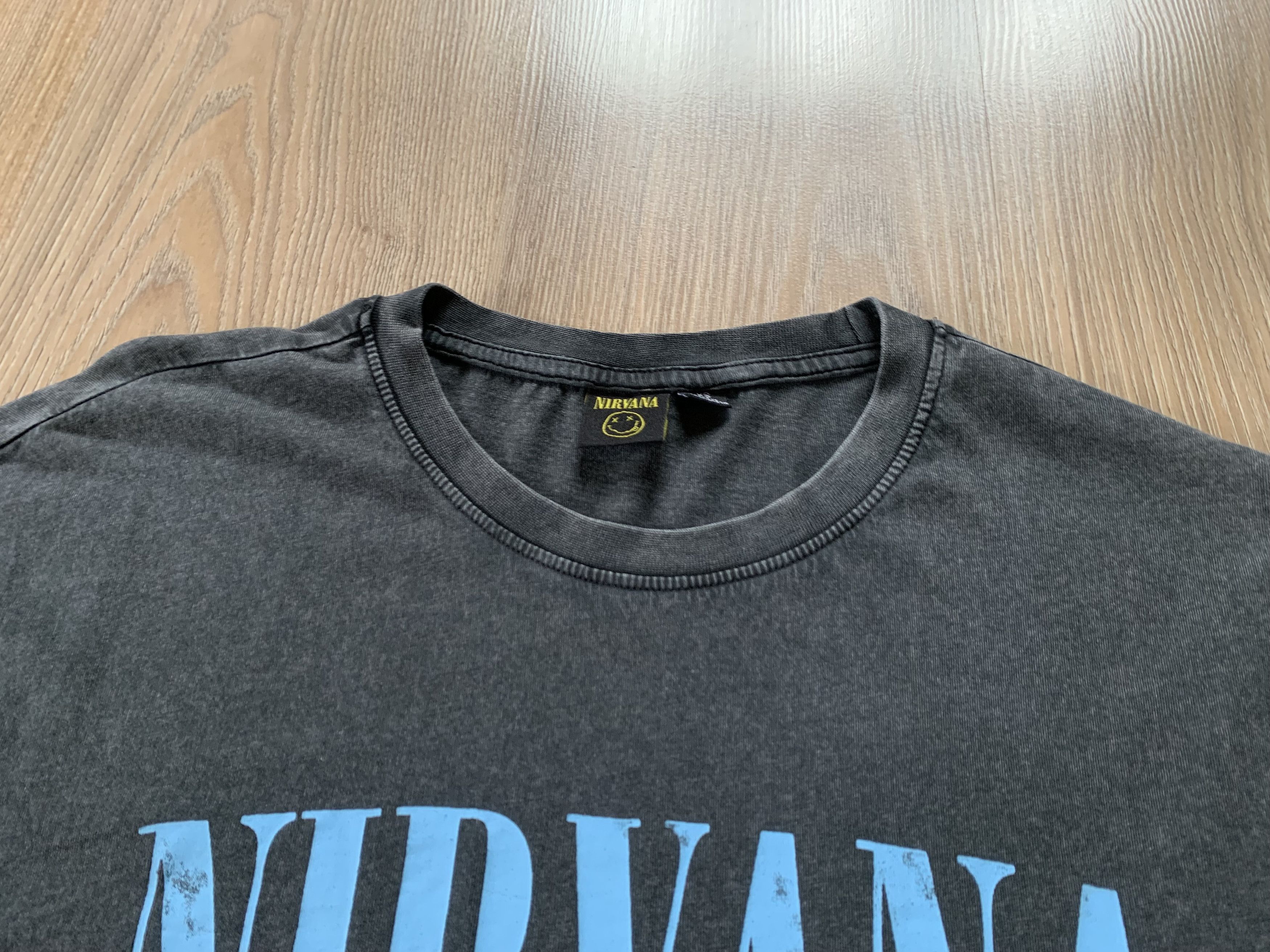 Band Tees × Nirvana Nirvana Big Logo Cotton Printed T Shirt Size US XS / EU 42 / 0 - 4 Thumbnail