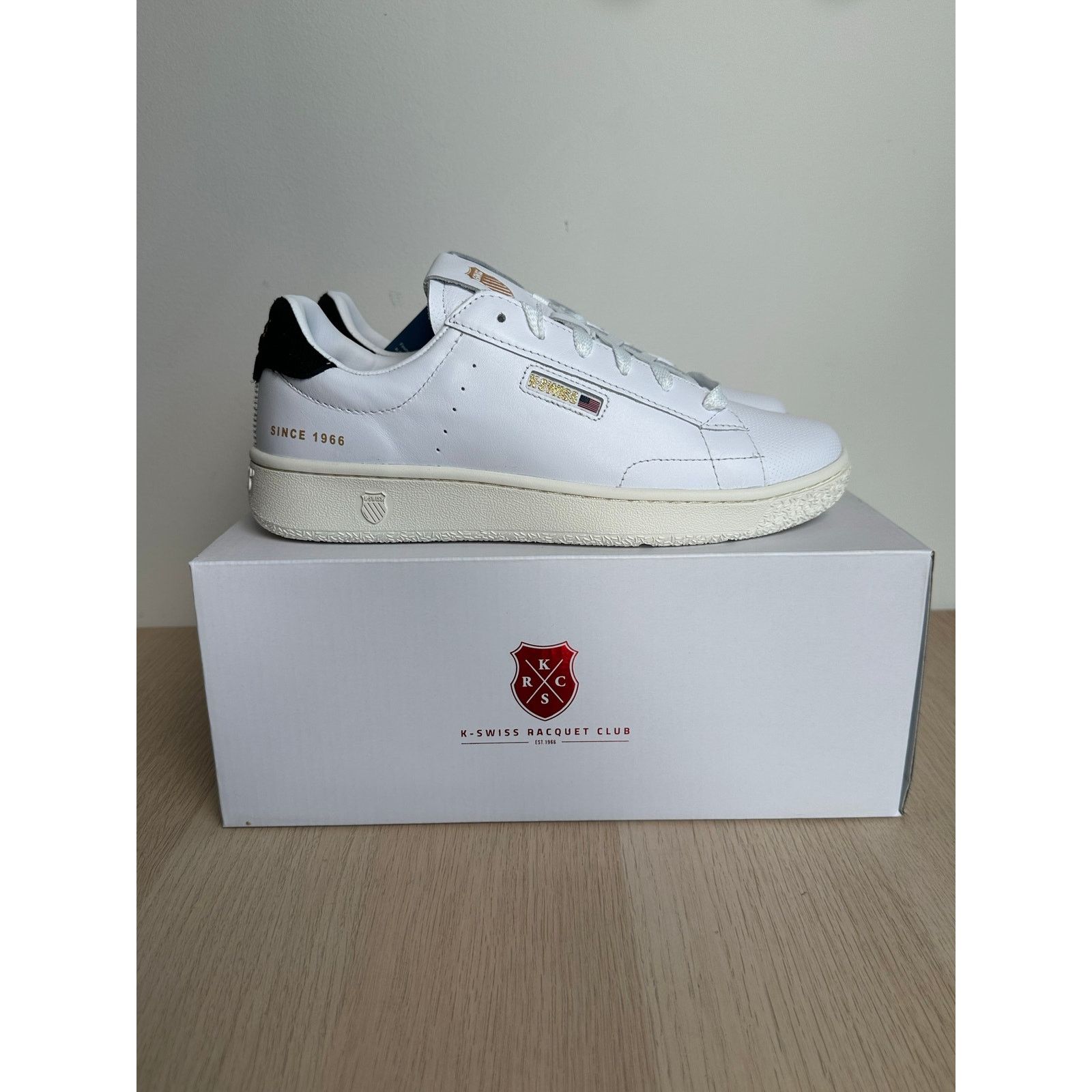 K-Swiss x Anwar Carrots Slamm Klub White Sneaker - Size 7.5M