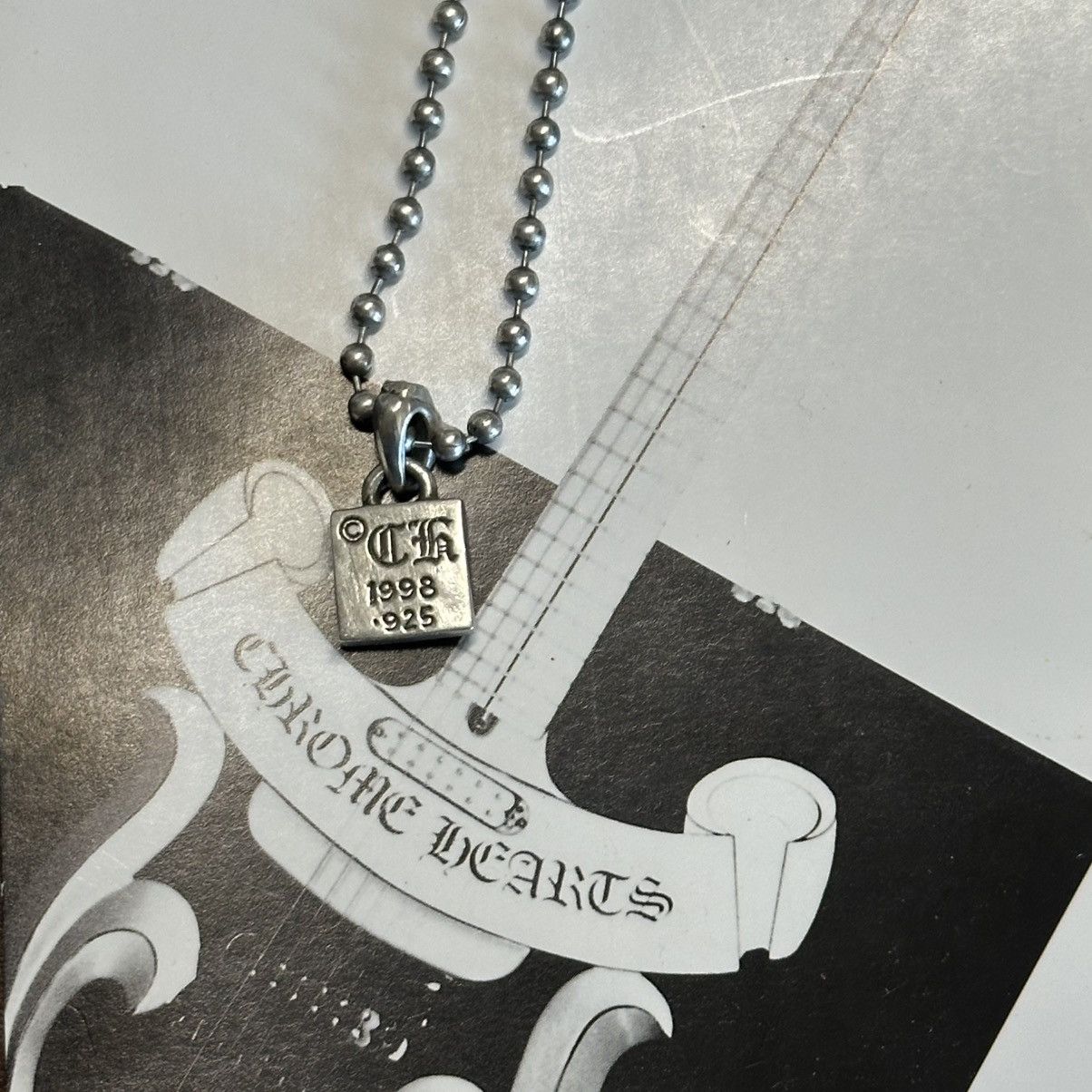 アクセサリー Chrome Hearts framed flrl CHROME HEARTS FRAMED FLORAL PENDANT - remolquesrobert.com
