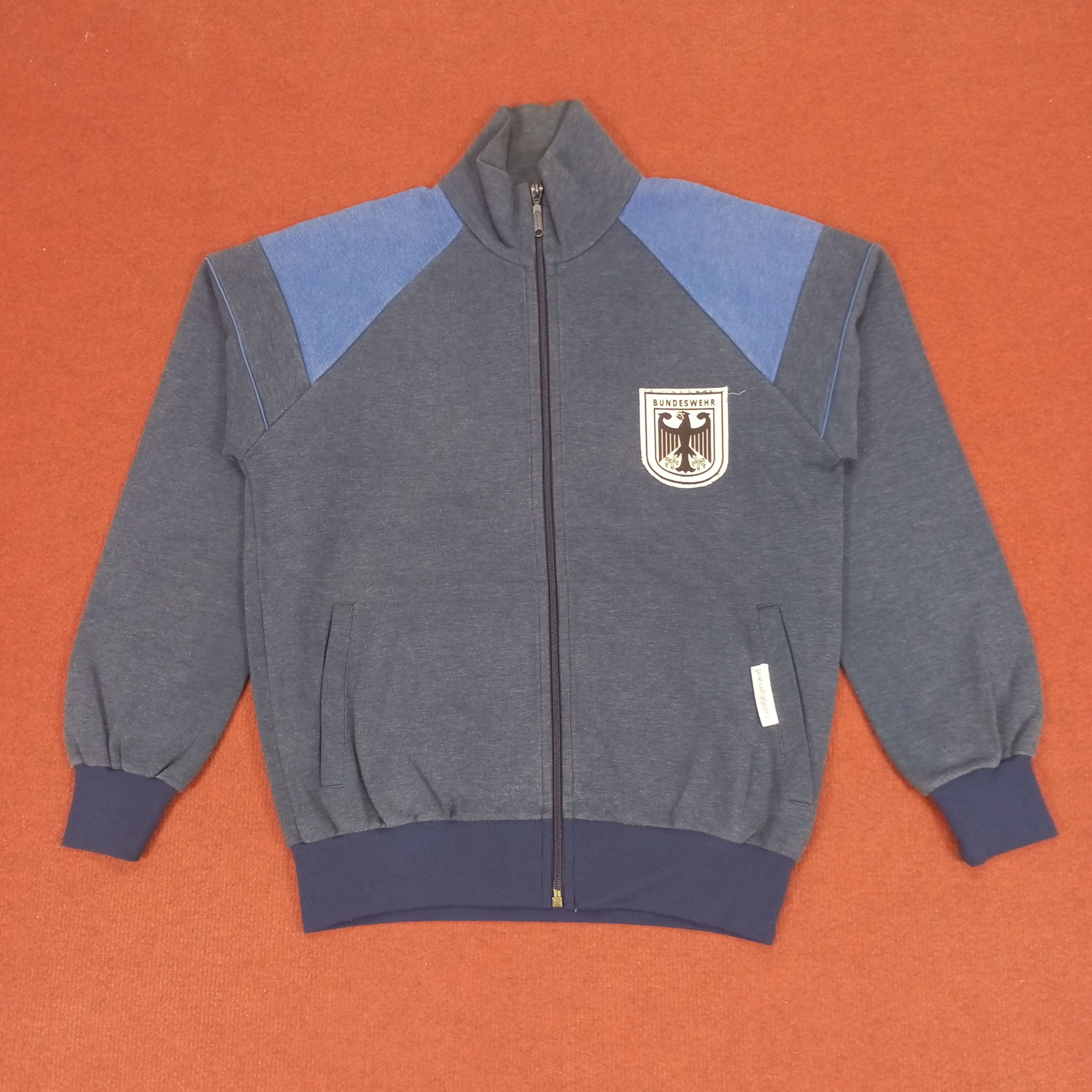 Vintage Bundeswehr Germany Sweater Sports Style Size US S / EU 44-46 / 1 - 1 Thumbnail