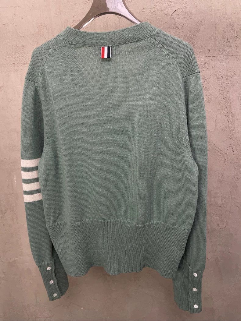 Thom Browne Thom browne Size 0 Gray-green four-striped pure wool cardi Size XS / US 0-2 / IT 36-38 - 4 Thumbnail