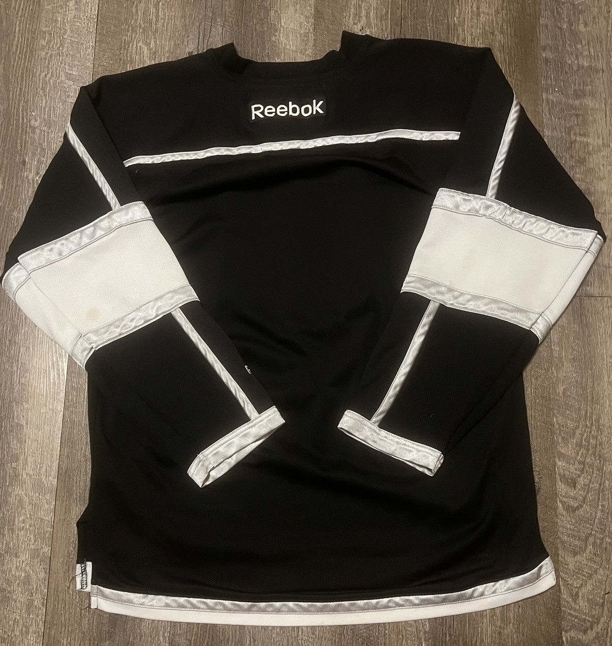 NHL Vintage LA Kings Reebok Hockey Jersey size Medium Size US M / EU 48-50 / 2 - 5 Thumbnail