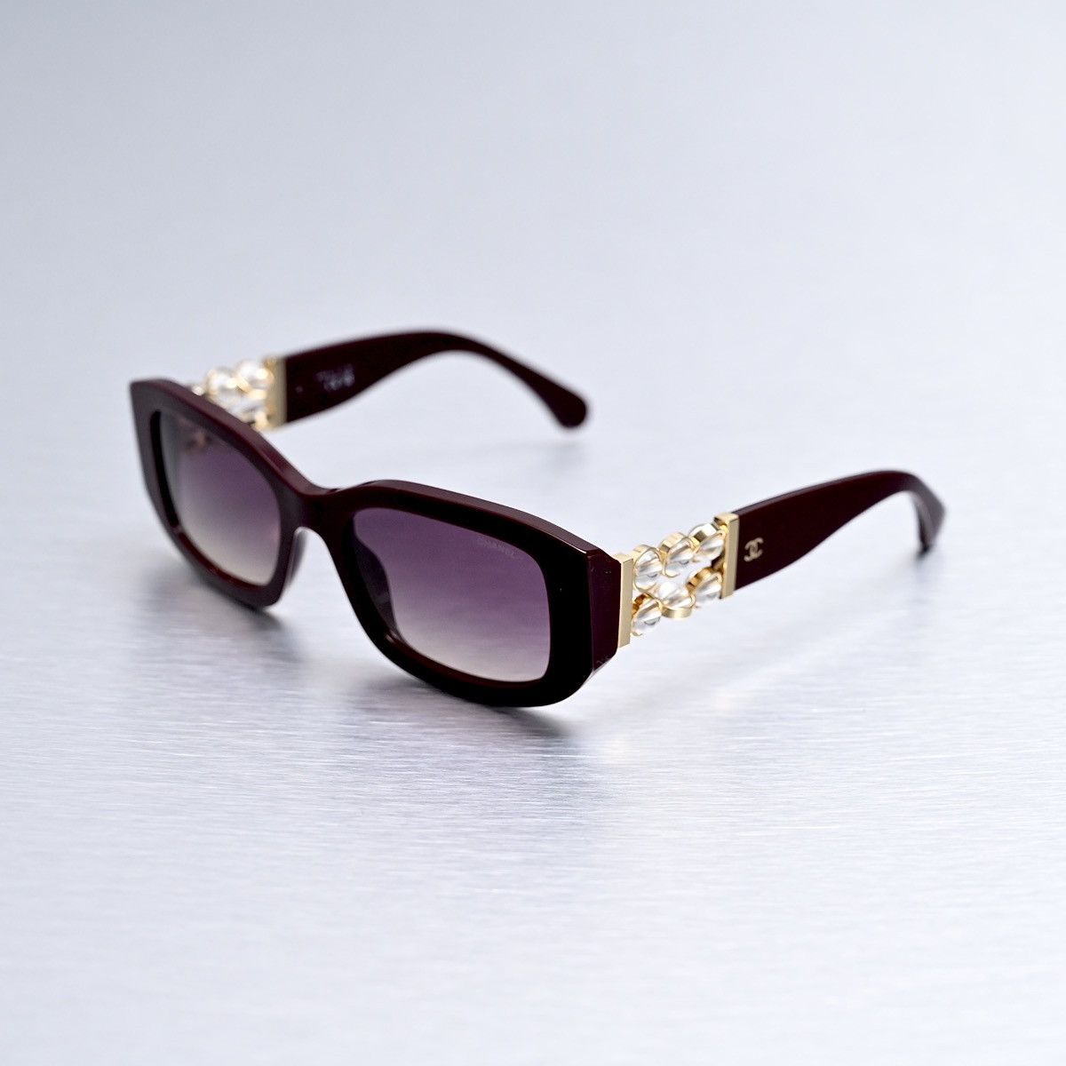 Chanel CHANEL 0CH5542 1802S1 SUNGLASSES Size ONE SIZE - 1 Thumbnail