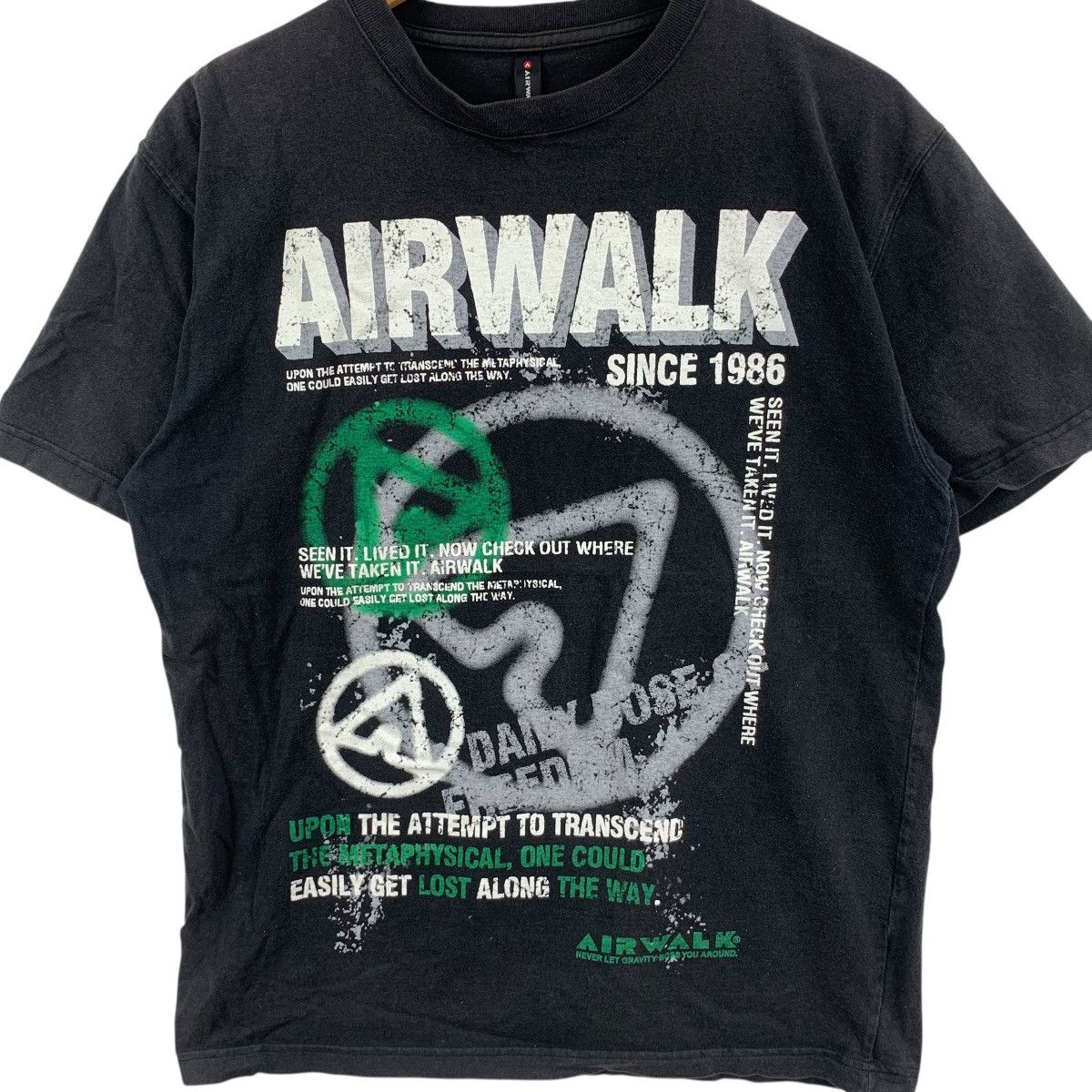 Airwalk AIRWALK SKATEBOARD Modern Streetwear Graffiti Tee Shirt Top Size US L / EU 52-54 / 3 - 5 Thumbnail