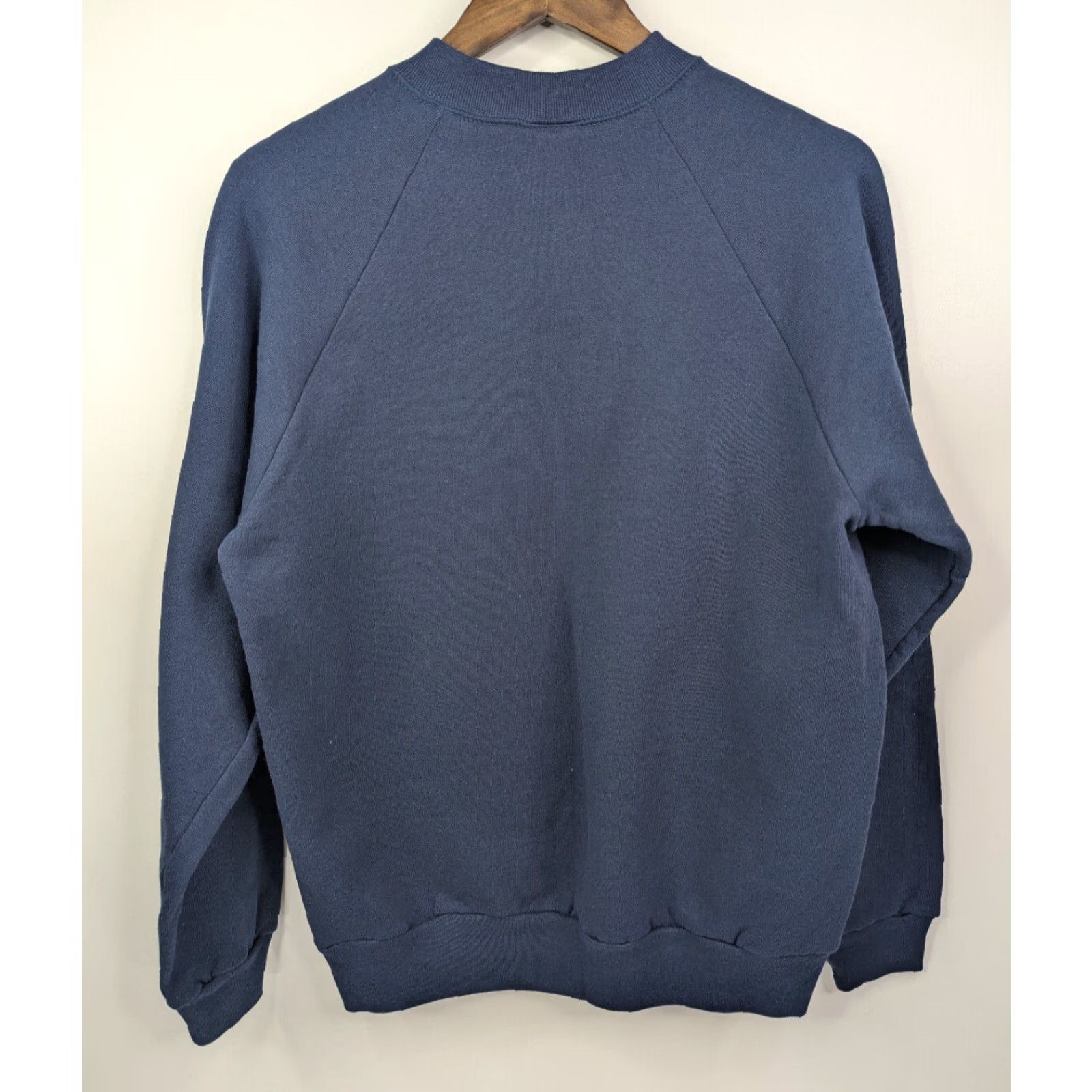 Vintage VINTAGE Screen Stars Pullover Sweatshirt Navy Blue M Men Ireland Embroidered Logo Crew Neck Knit All Seasons Size US M / EU 48-50 / 2 - 5 Thumbnail