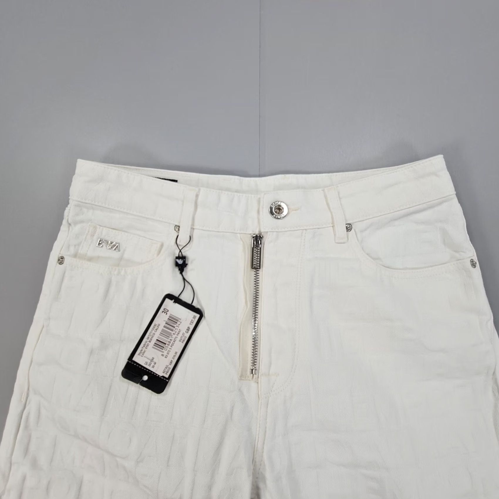 Emporio Armani VINTAGE Emporio Armani Jeans White W30 L27 Loose Fit 5-Pocket Logo Jeans Men Size US 30 / EU 46 - 2 Thumbnail