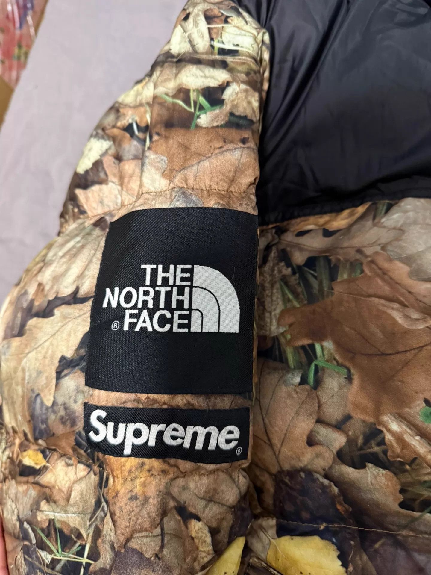 Supreme Supreme TNF Leaf Down Jacket XL Good Condition Rare Size US XL / EU 56 / 4 - 2 Thumbnail