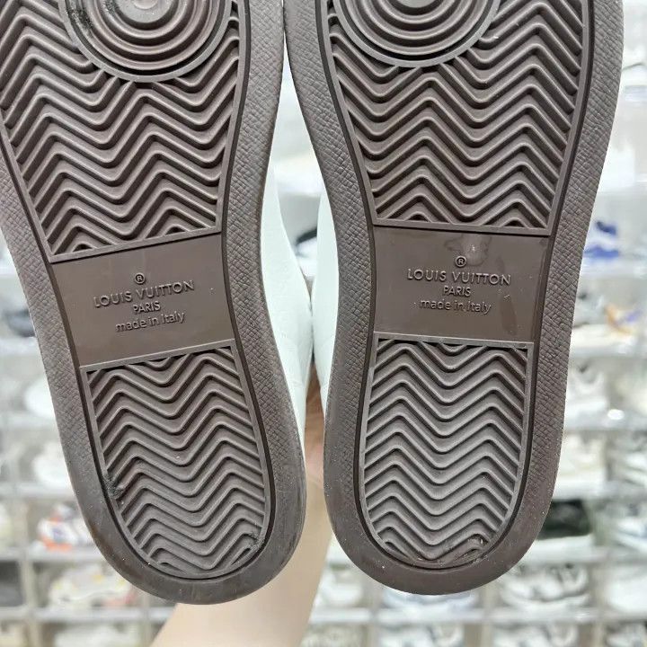 Louis Vuitton Louis Vuitton White High-Top Sneakers -2508 Size US 8 / EU 41 - 8 Thumbnail