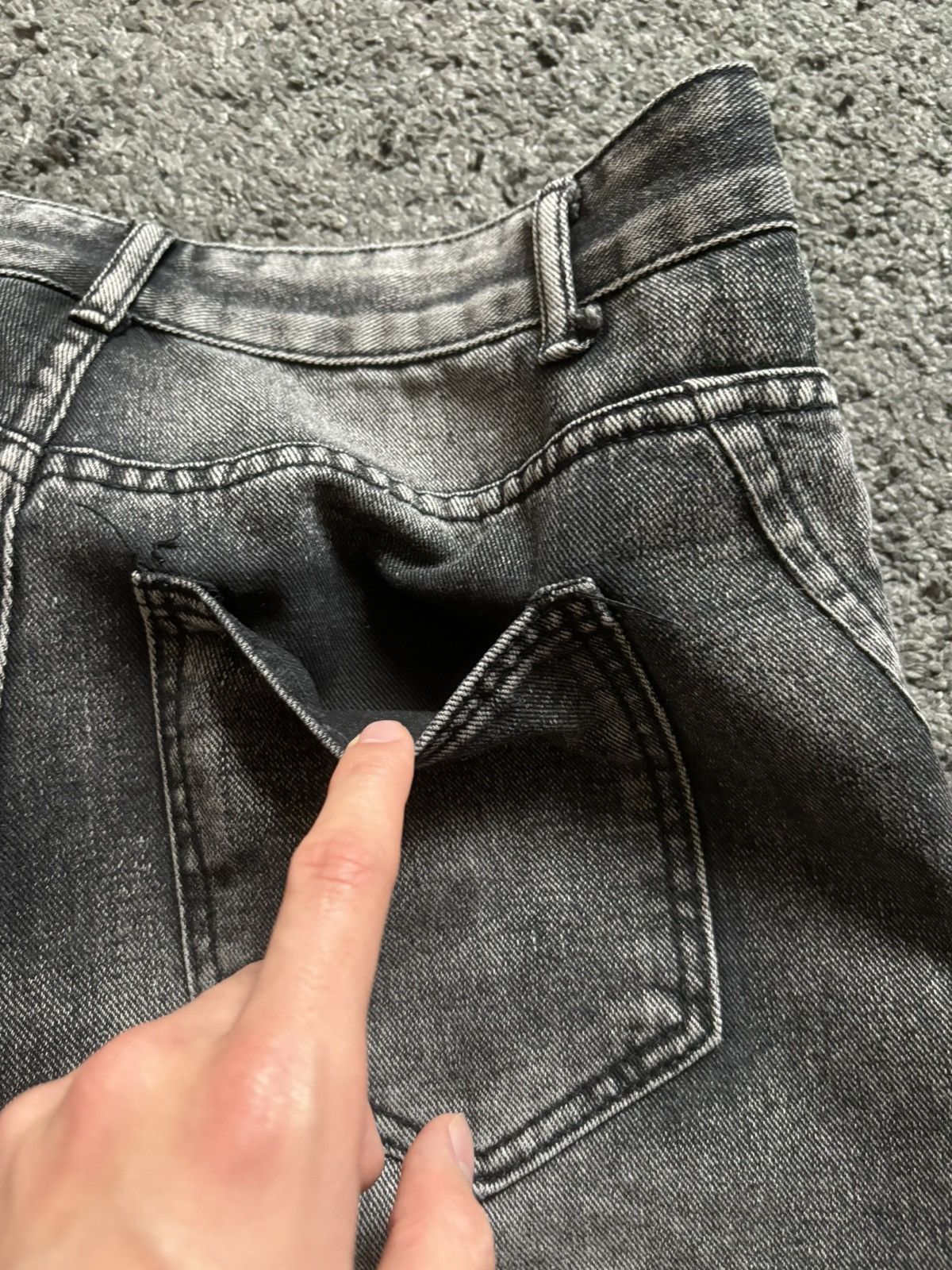 Jean × Vintage Gray wavy baggy jeans oversized vintage denim Size US 30 / EU 46 - 15 Thumbnail
