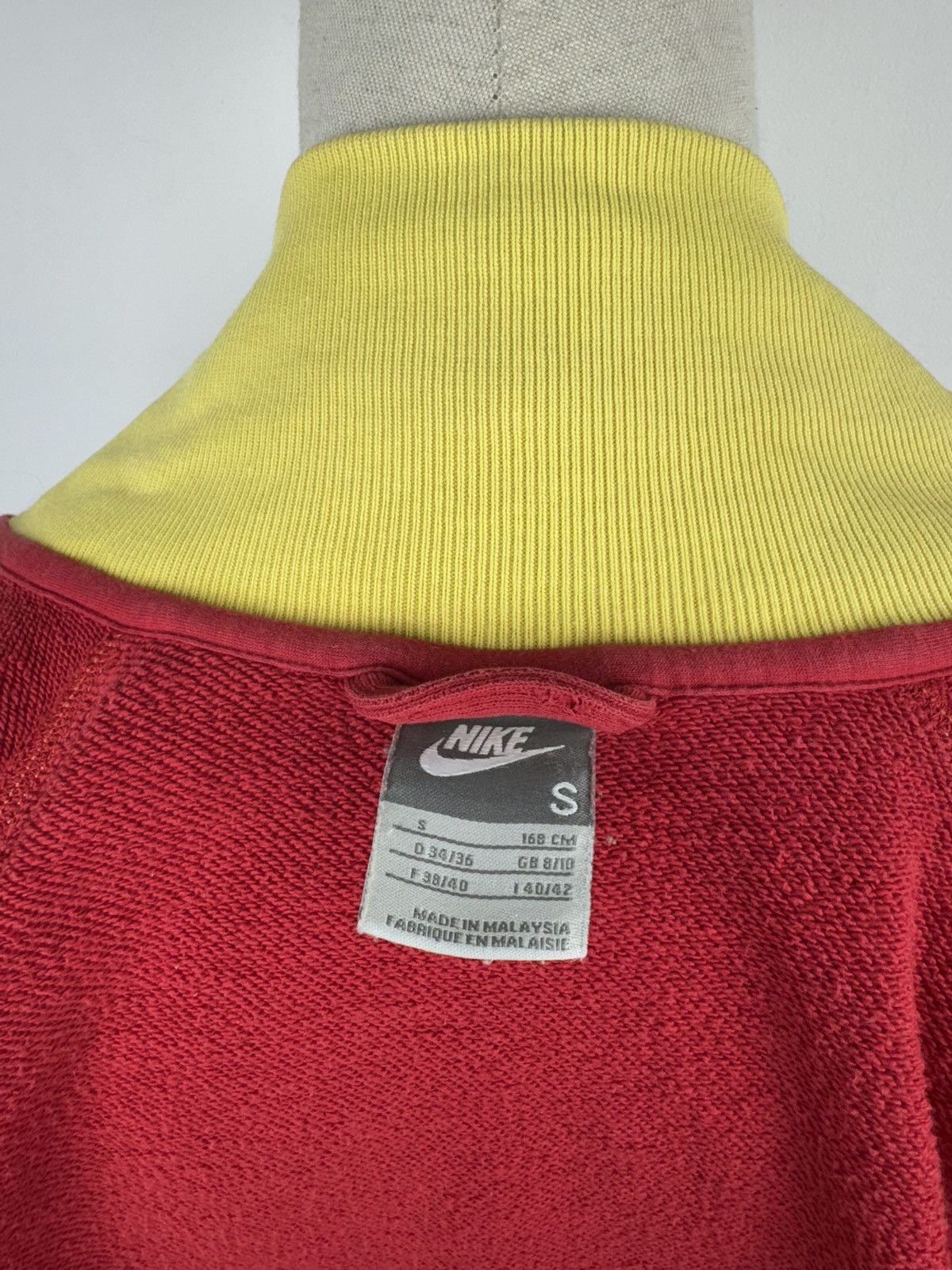 Nike Vintage Nike Track Top Avan Garde Jacket Women’s Size S Size S / US 4 / IT 40 - 8 Thumbnail
