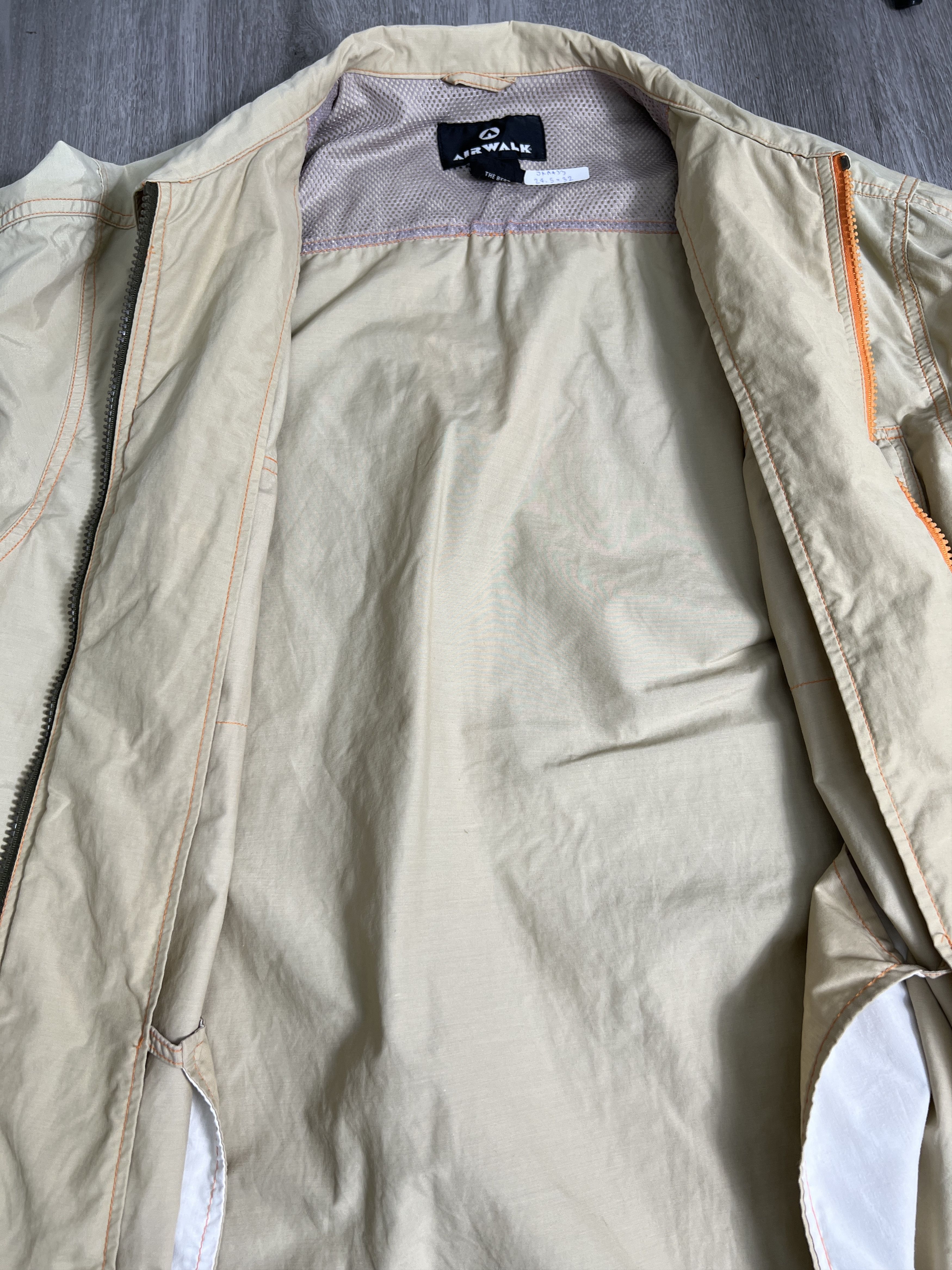 Airwalk Airwalk Full Zip Nylon Light Jacket (L) JKA433 Size US L / EU 52-54 / 3 - 10 Thumbnail