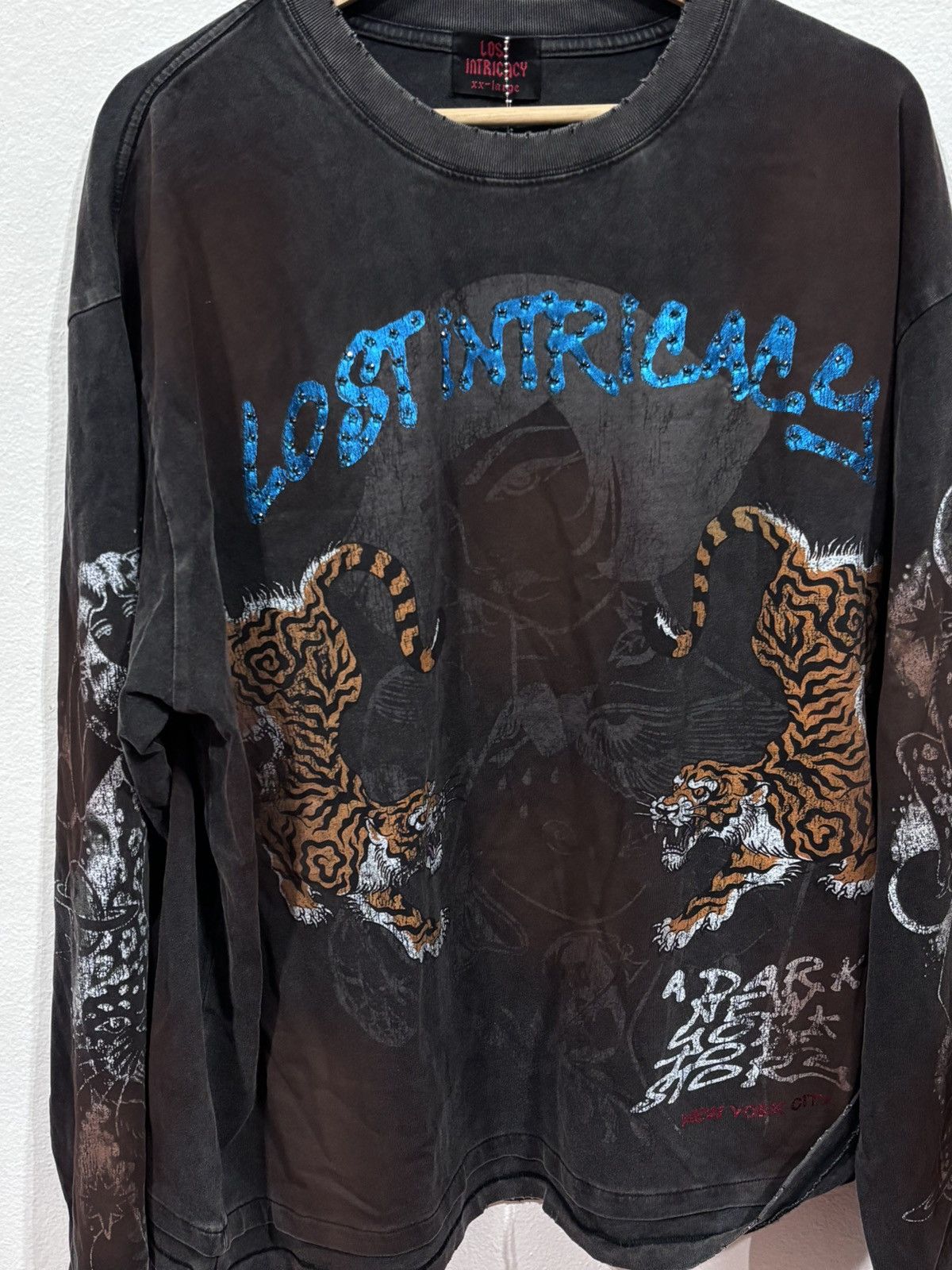LOST INTRICACY Lost Intricacy Twin Tiger Longsleeve Tee Size US XXL / EU 58 / 5 - 2 Thumbnail