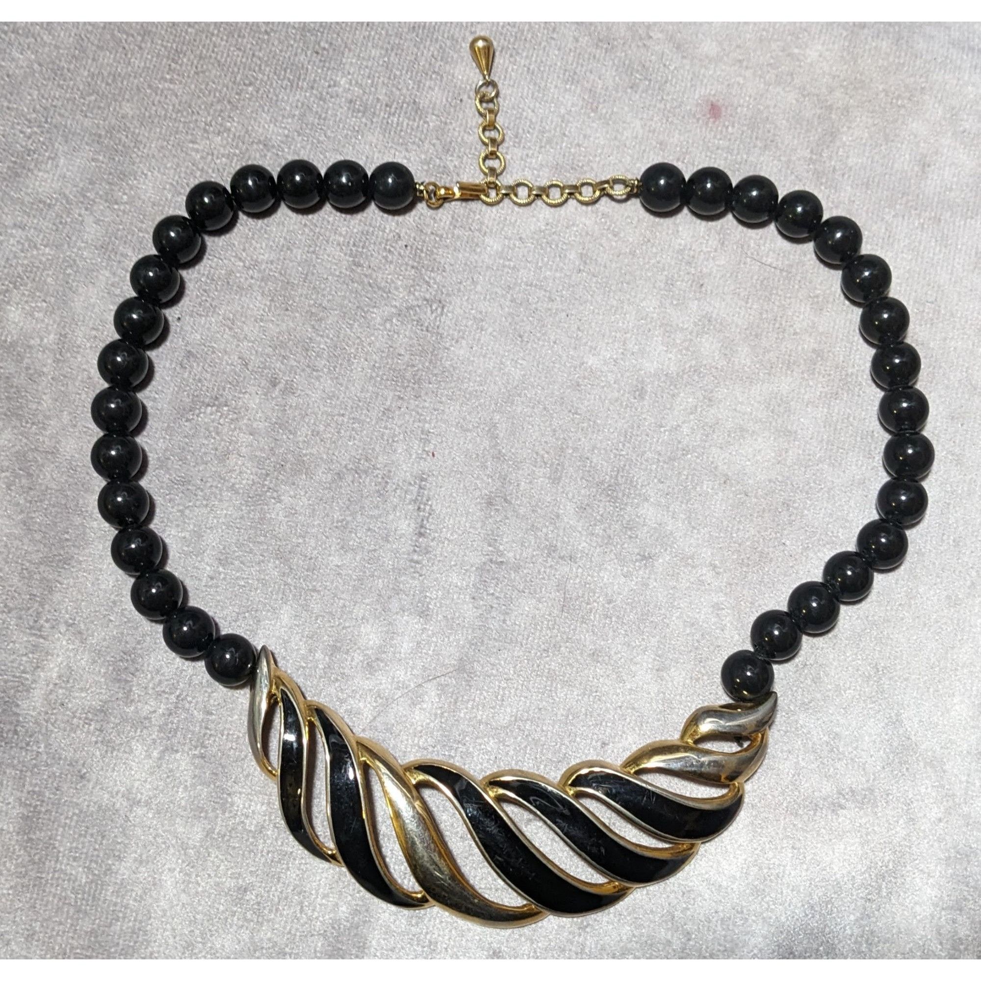 Monet Monet Vintage Black And Gold Beaded Bib Necklace Size ONE SIZE - 13 Thumbnail