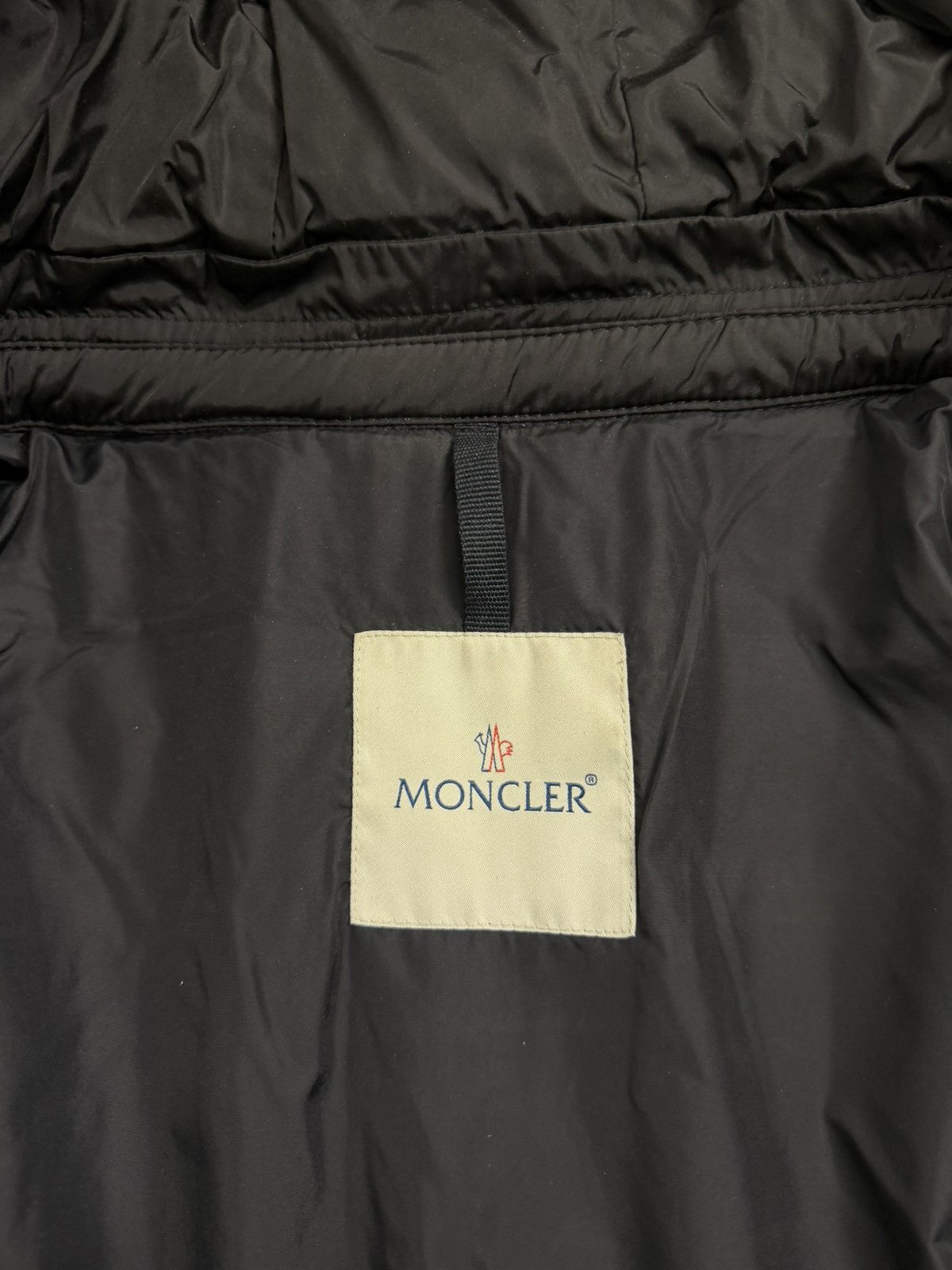 Moncler Moncler CROZANT GIUBBOTTO CROZANT JACKET Size L / US 10 / IT 46 - 12 Thumbnail