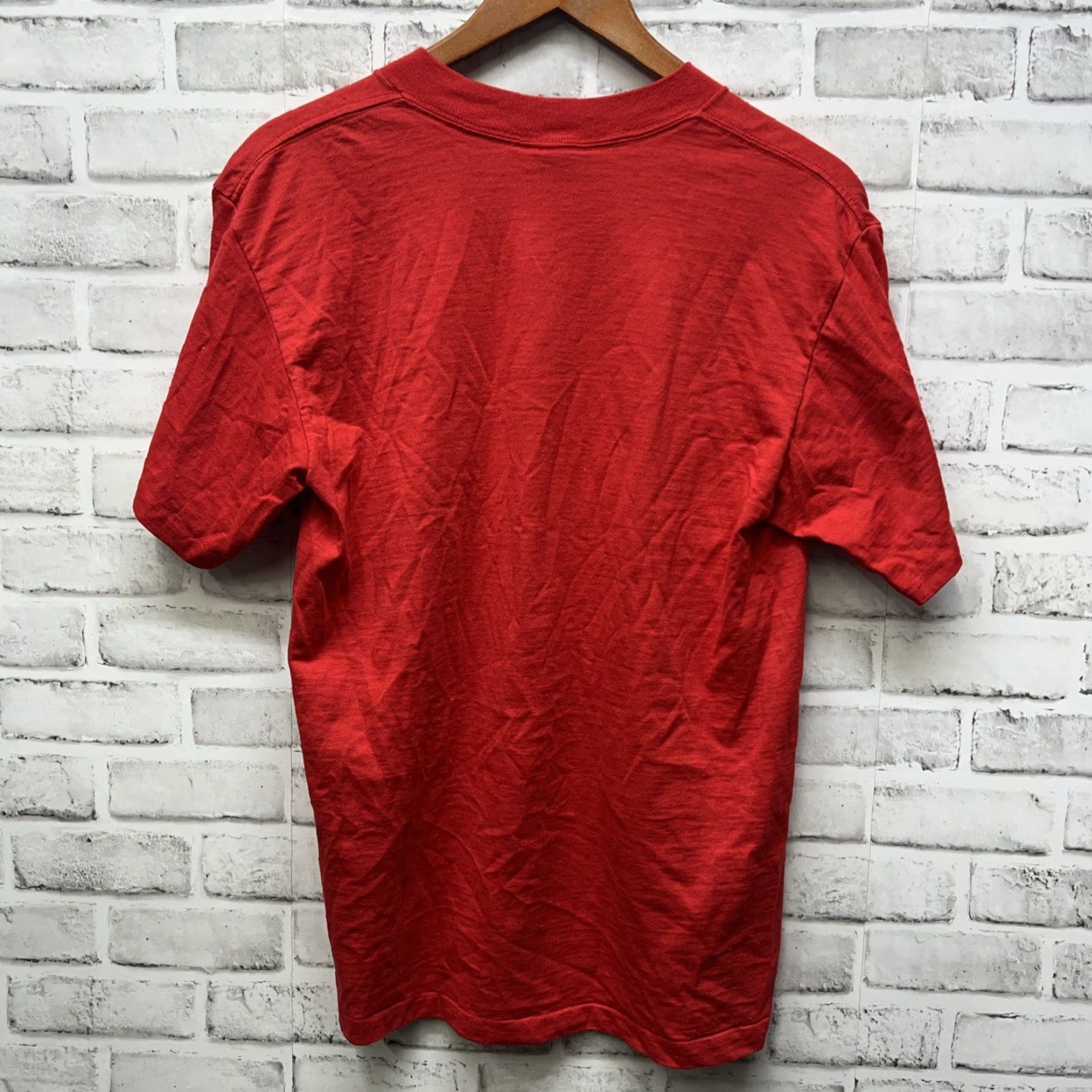 Vintage VINTAGE Oneita USA Red Eight Tiny Ducks Stitch T-Shirt Mens L Size US L / EU 52-54 / 3 - 7 Thumbnail