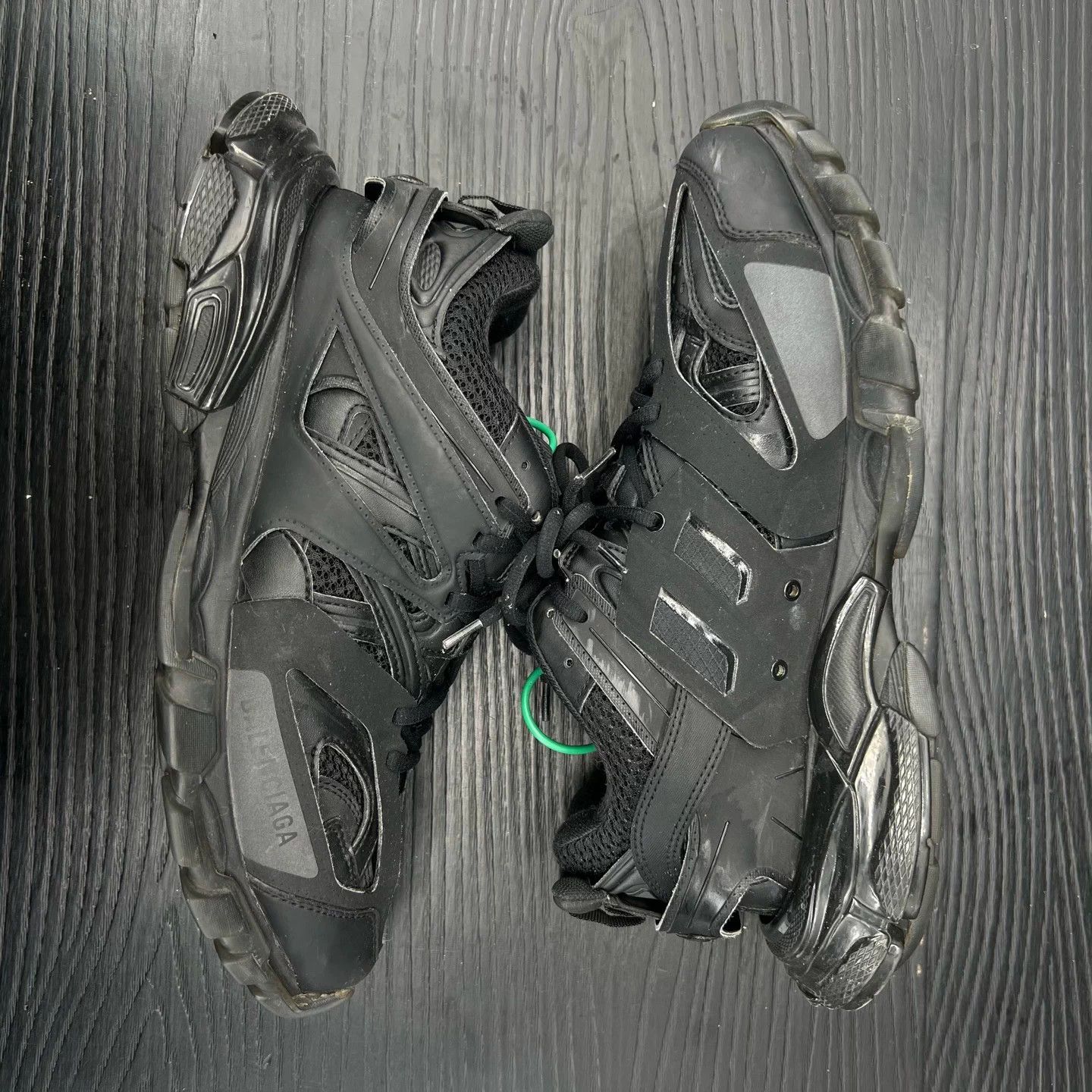 Balenciaga Balenciaga Track Black 42 Like New Condition Size US 9 / EU 42 - 7 Thumbnail