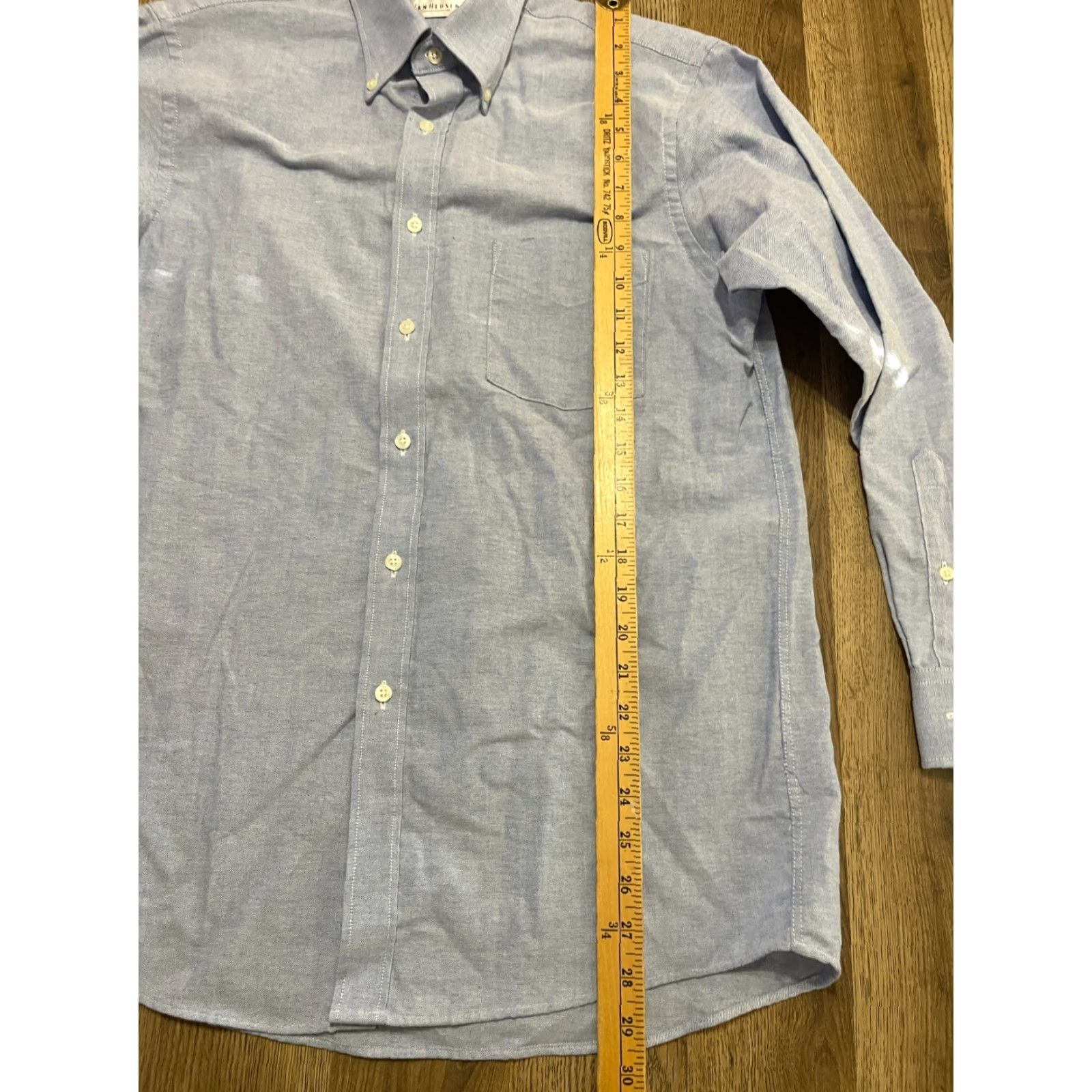 Van Heusen Van Heusen Shirt Men 15.5 32/33 Blue Button-Up Oxford Wrinkle Free Regular Size US L / EU 52-54 / 3 - 7 Thumbnail