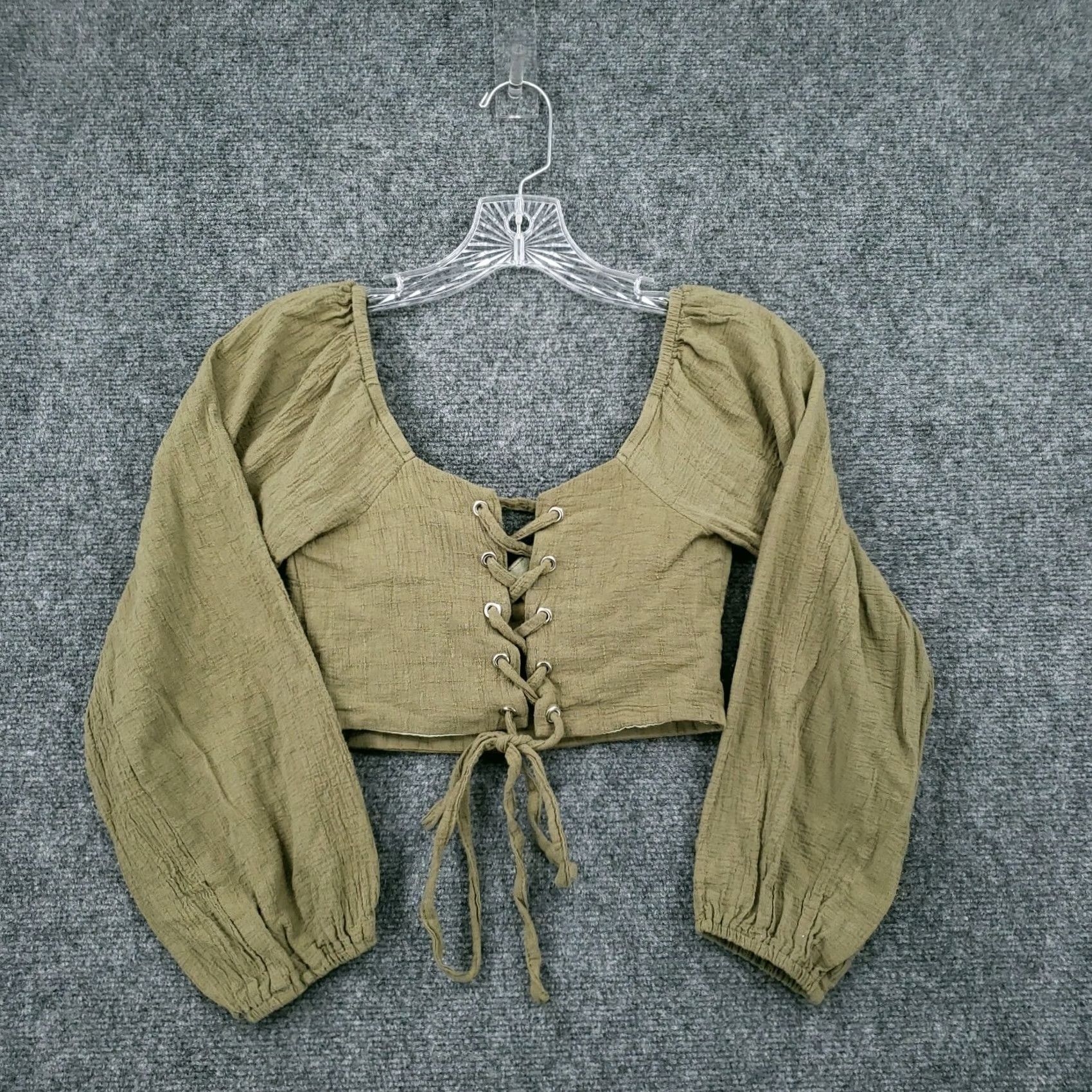 PRINCESS POLLY Princess Polly Blouse Womens 2 Green Cropped Puffed V Neck Lace Up Back Boho Top Size XS / US 0-2 / IT 36-38 - 2 Thumbnail