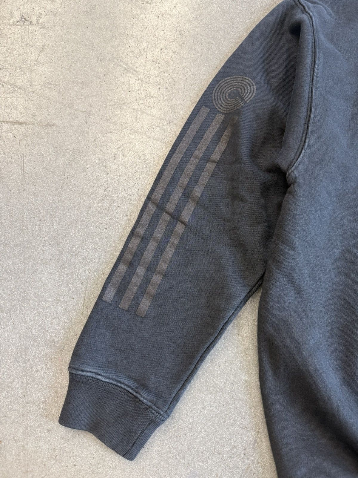 Yeezy Yeezy Season 5 Calabasas Crewneck - Lybra Size US S / EU 44-46 / 1 - 3 Thumbnail