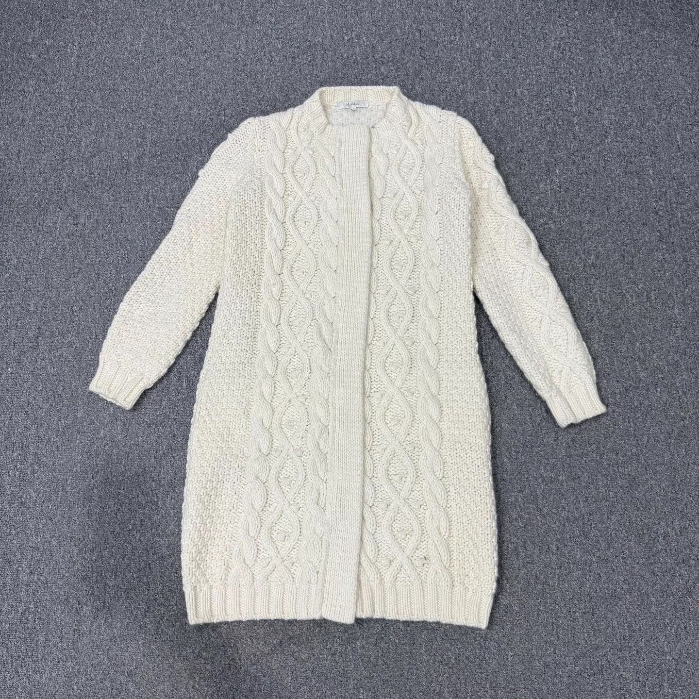Max Mara Maxmara White Knit Overcoat M 99 New Size M / US 6-8 / IT 42-44 - 1 Thumbnail