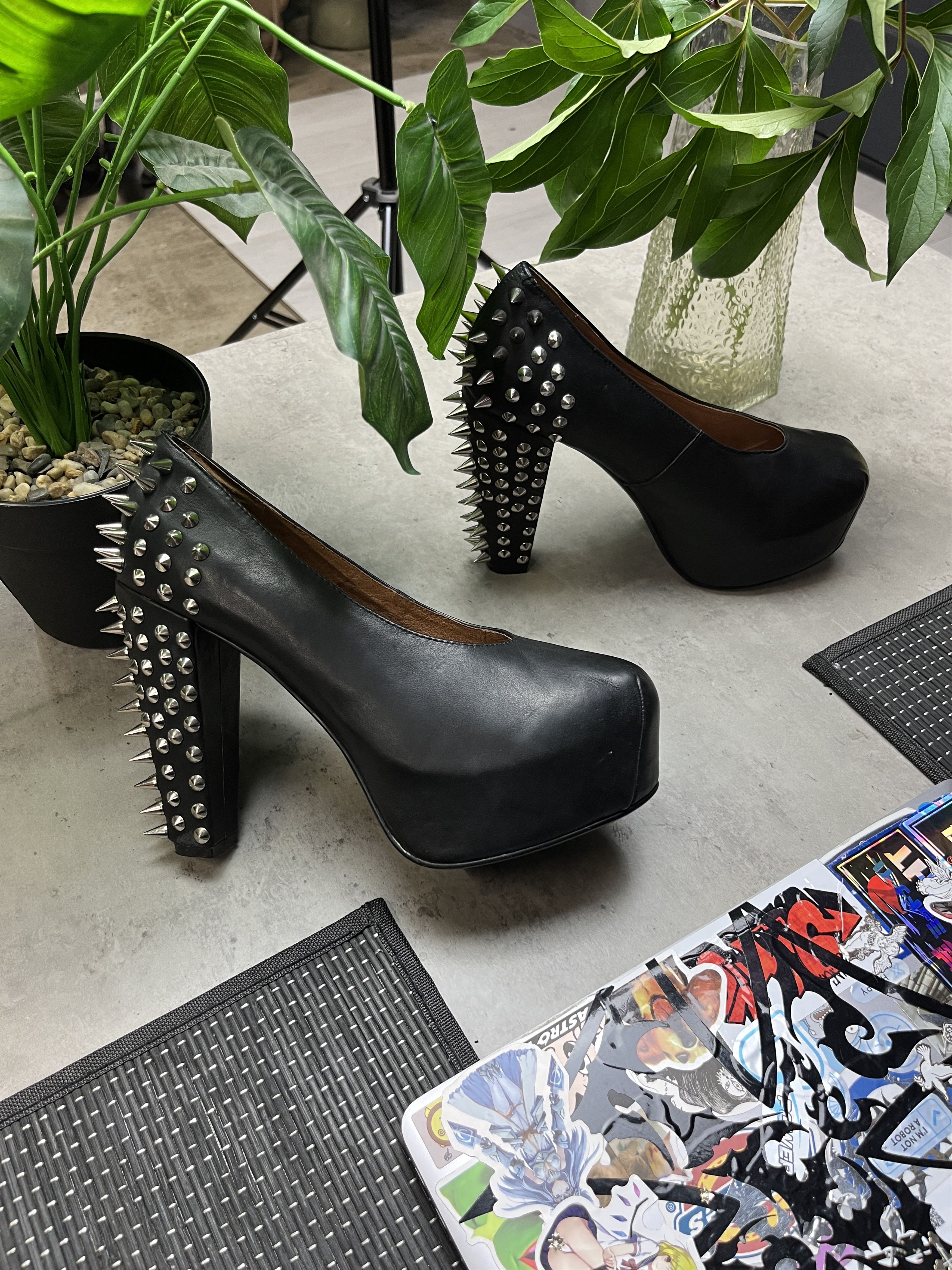 Other 2000s SPIKED CHUNKY PLATFORM PUMPS HEELS - 5112 Size US 7.5 / IT 37.5 - 2 Thumbnail