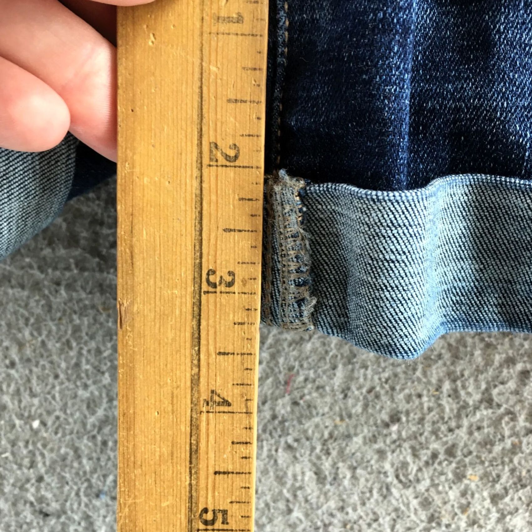 American Eagle Outfitters American Eagle Outfitters Womens Shorts Blue Denim Zip Cut-Off Size 2 (actual 29x3) Size 26" / US 2 / IT 38 - 7 Thumbnail