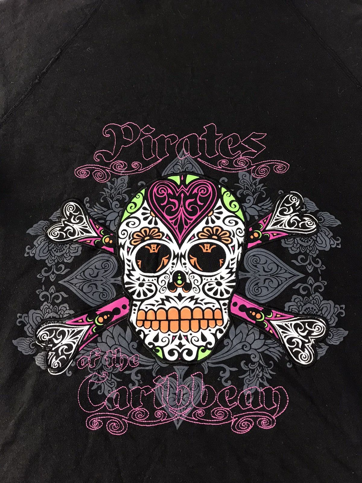 Japanese Brand Pull Over Hoodies Pirate Of The Caribbean Tatoo Skull Design Size L / US 10 / IT 46 - 11 Thumbnail