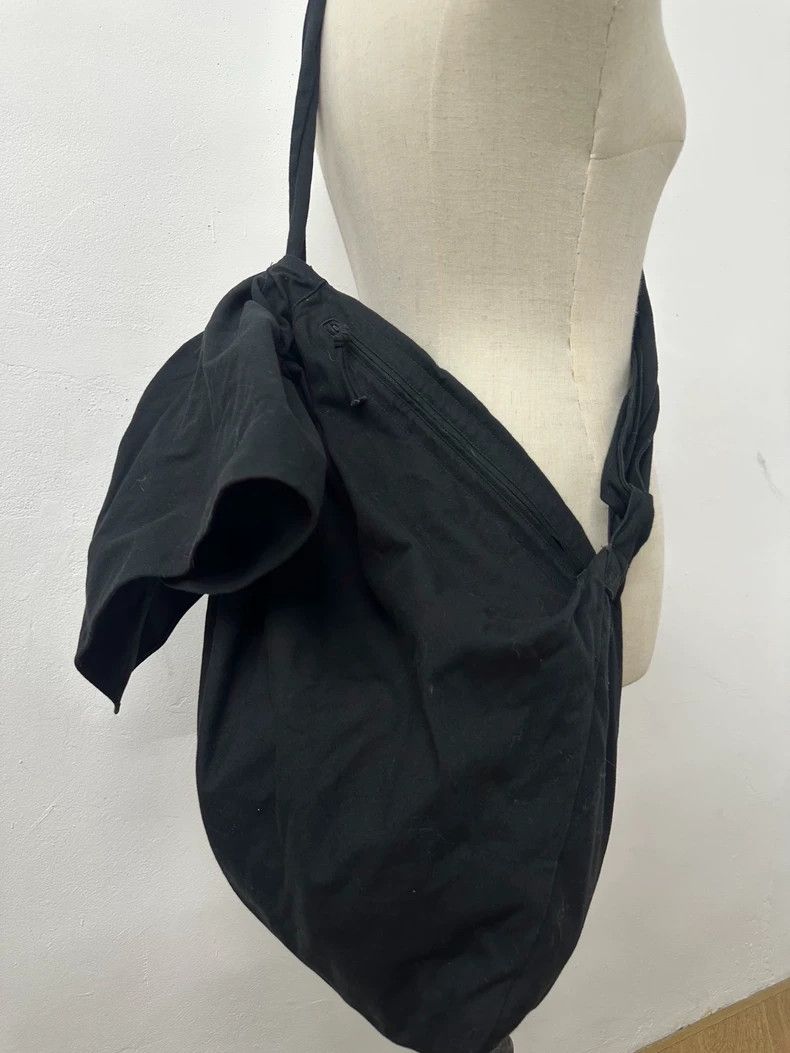 Yohji Yamamoto yohji yamamoto Drawstring Ruffle Hobo Bag Cross Body Bag S Size ONE SIZE - 5 Thumbnail