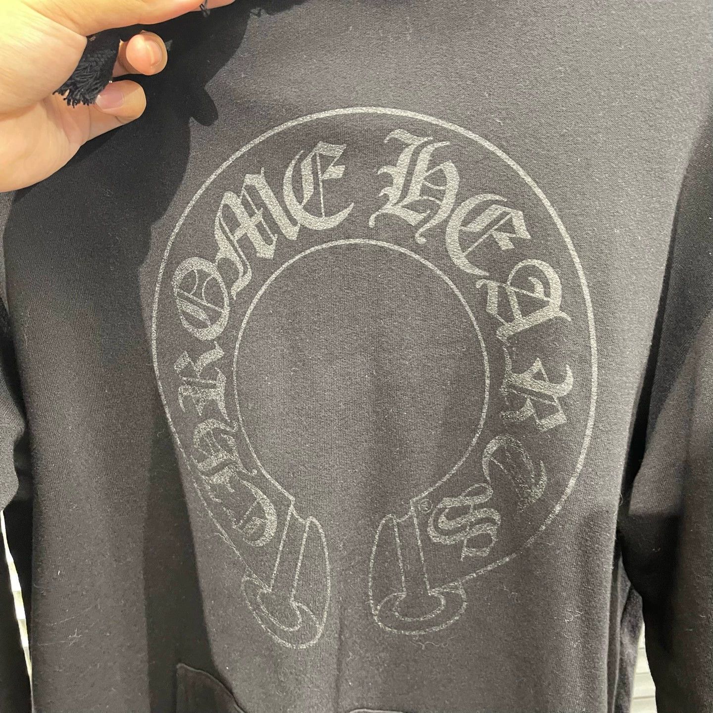 Chrome Hearts Chrome Hearts Red Lips Hidden Sleeve Hoodie (L, Like New) Size US L / EU 52-54 / 3 - 4 Thumbnail