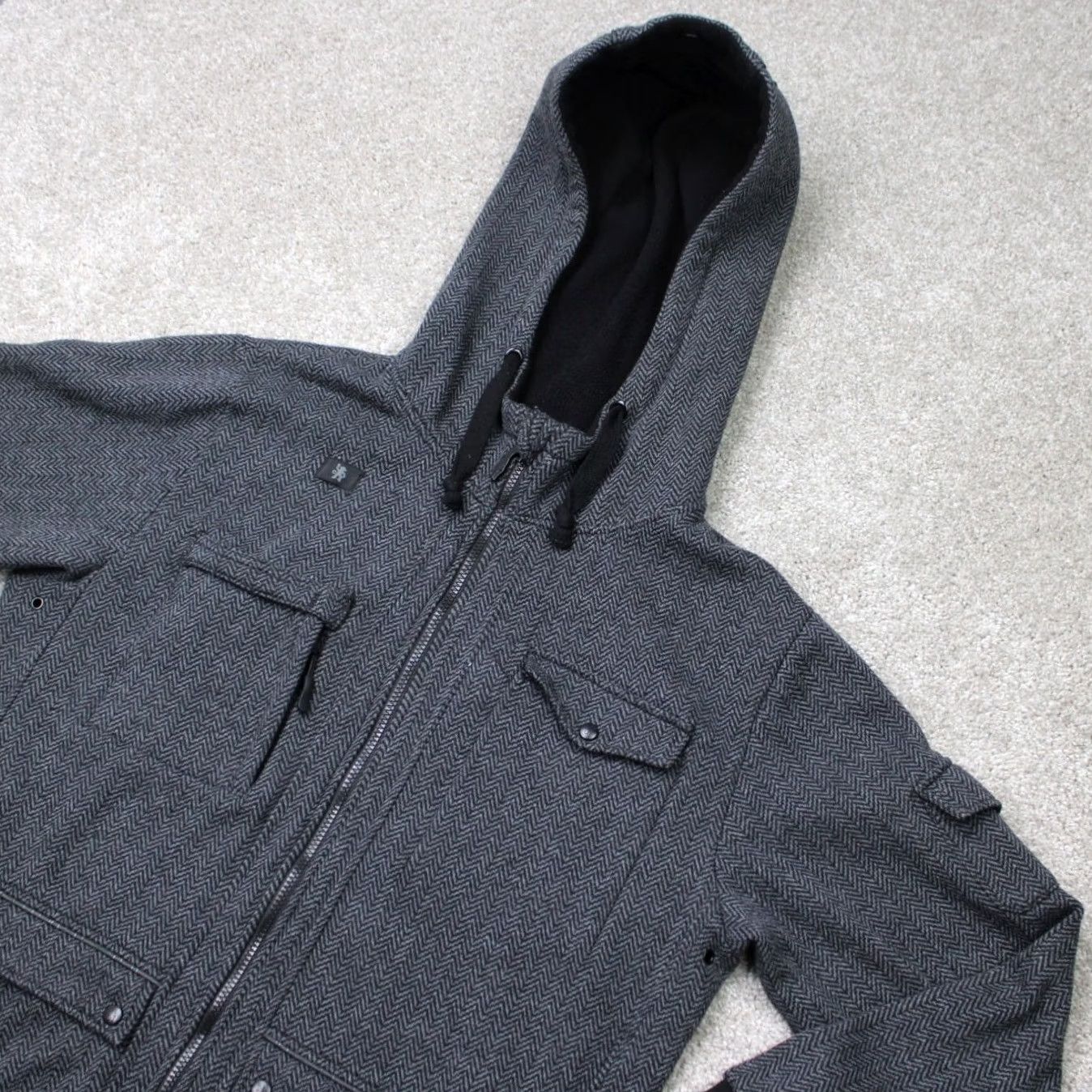 Vintage Adv3nture Jacket Mens Large Gray Limited Edition Hooded Full Zip 3-in-1 Coat Shirt Hoodie Mens L Gray Limited Edition Zip Hoodie Full Zip Jacket Coat Size US L / EU 52-54 / 3 - 2 Thumbnail