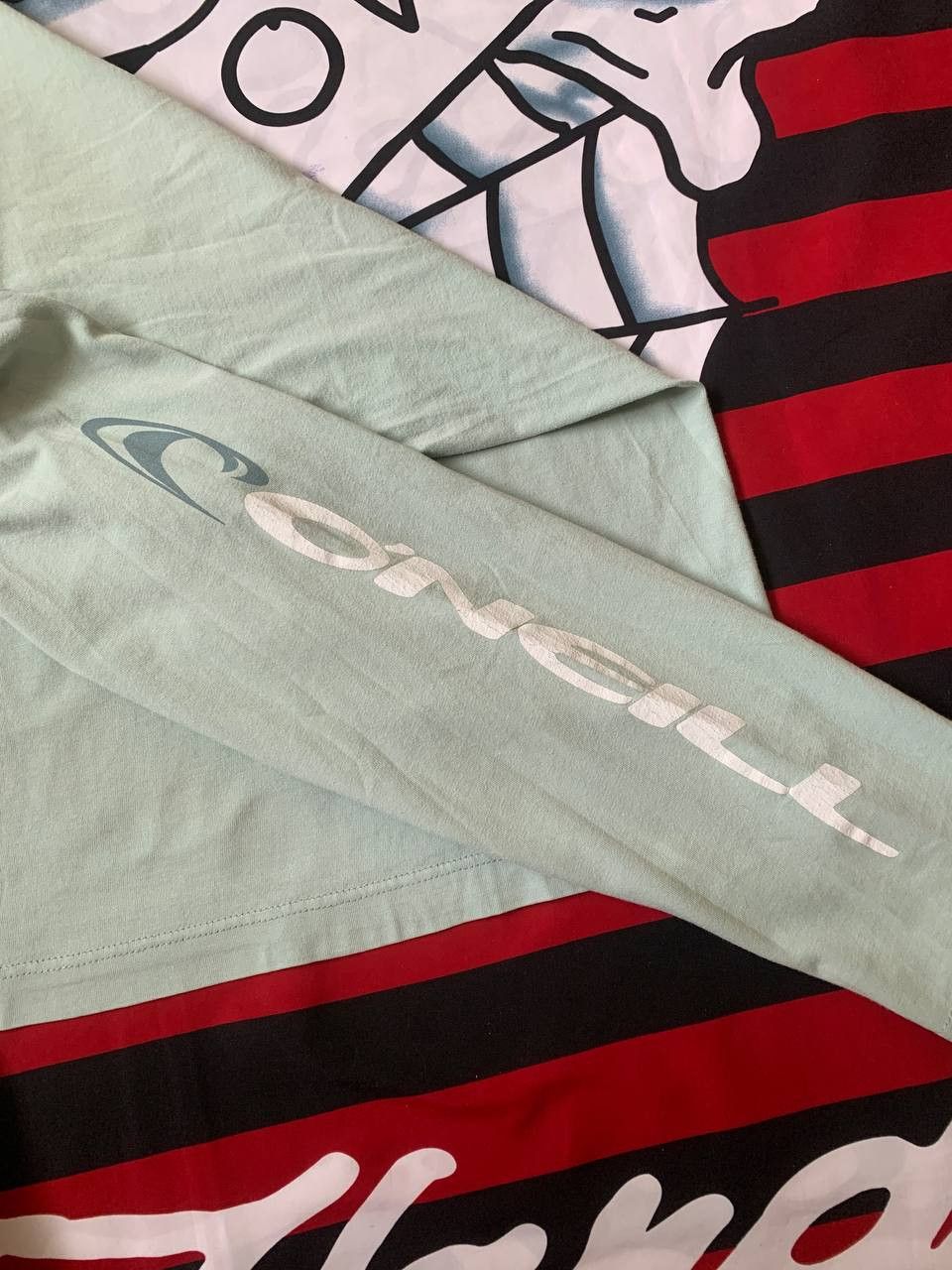 O'Neill × Vintage Vintage Oneill longsleeve arm logo in mint Size XL Size US XL / EU 56 / 4 - 6 Thumbnail