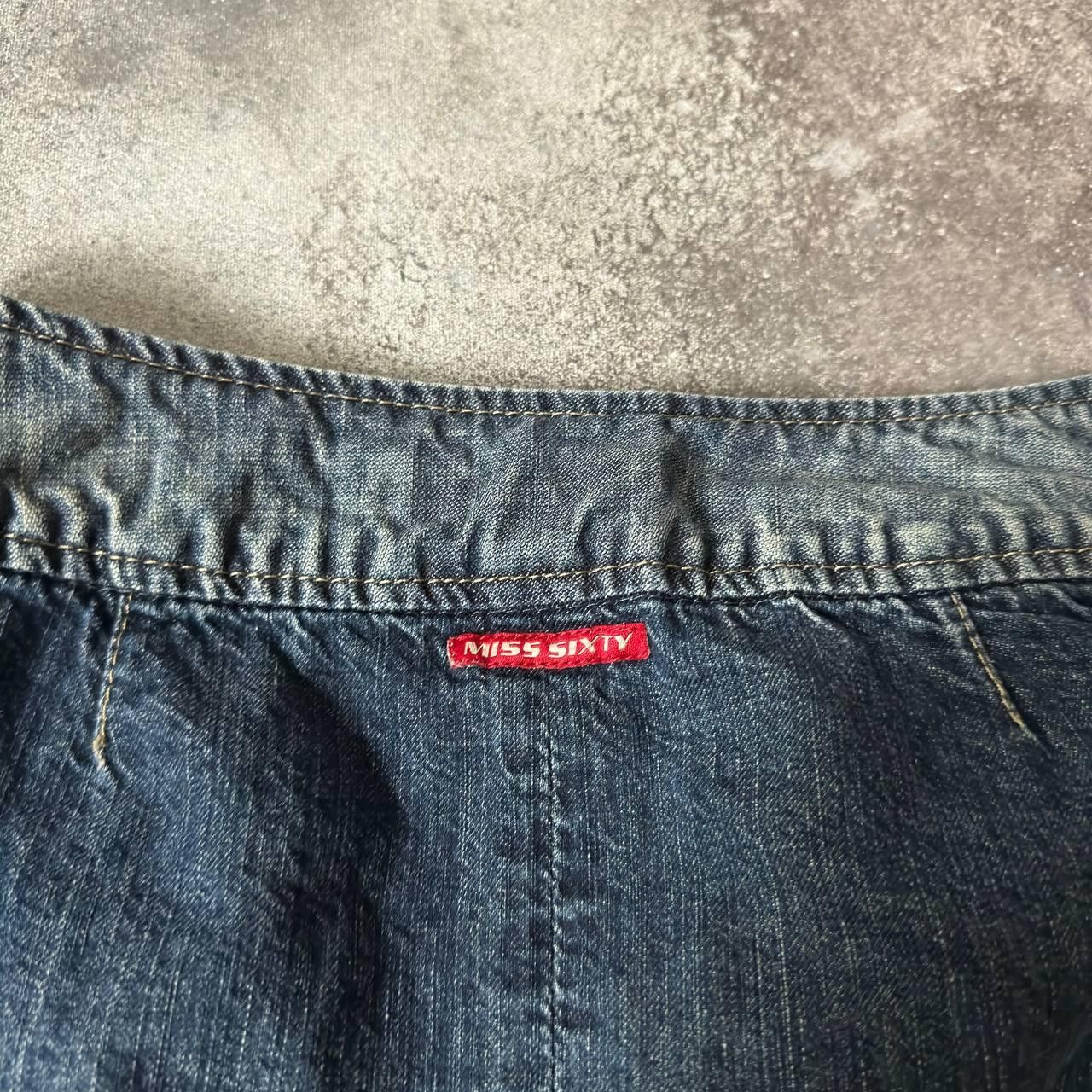 Japanese Brand × Miss Sixty × Vintage Y2K Miss Sixty Vintage Asymmetric Washed Denim Mini Skirt Size 28" / US 6 / IT 42 - 7 Thumbnail