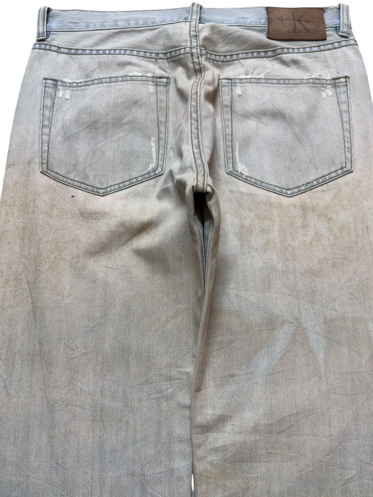 Calvin Klein 205W39NYC Vintage Calvin Klein Mudwash Long Leg Denim Size US 33 - 8 Thumbnail