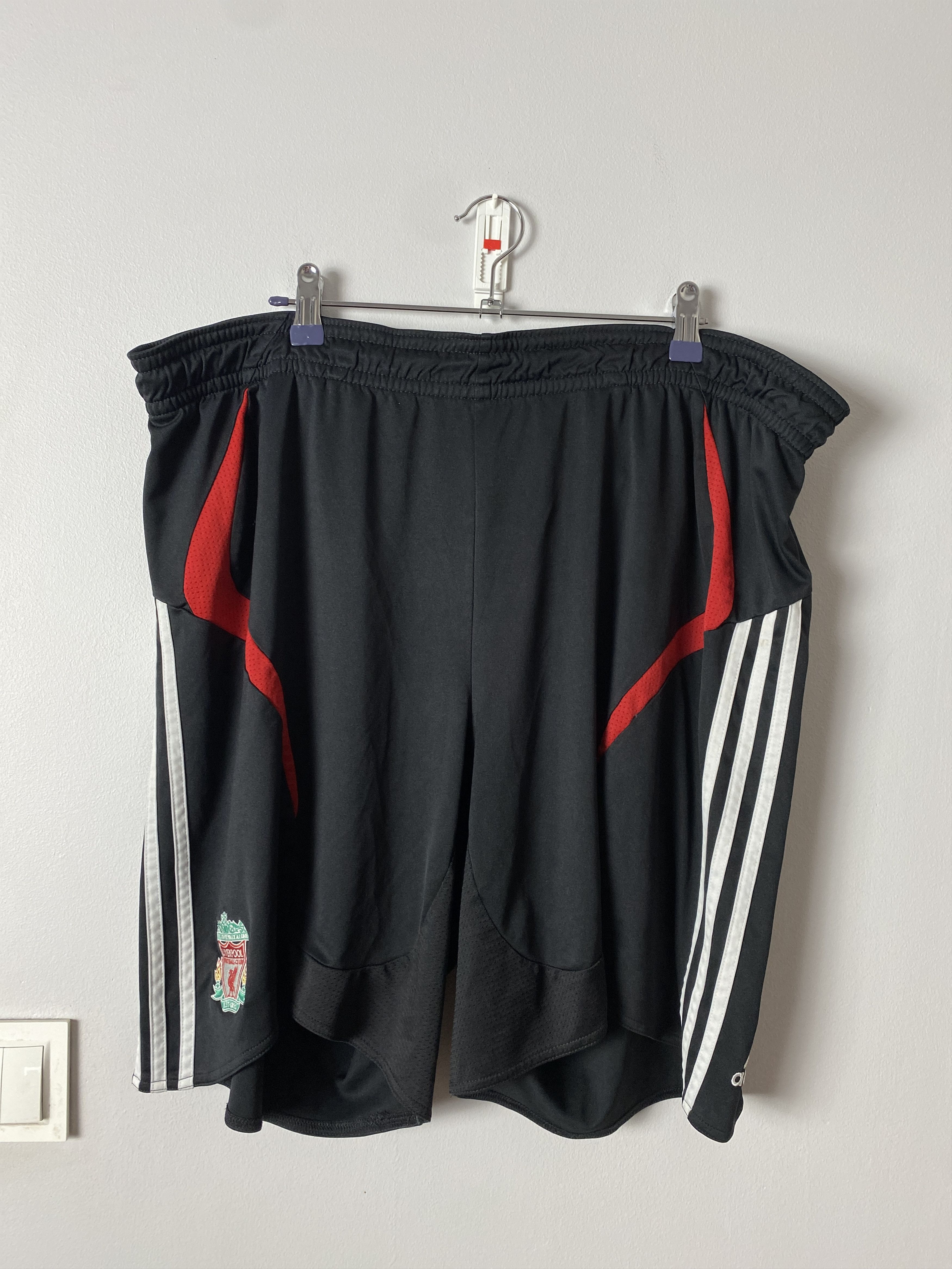 Adidas Adidas Liverpool shorts jersey sport blokecore y2k opium Size US 36 / EU 52 - 1 Thumbnail