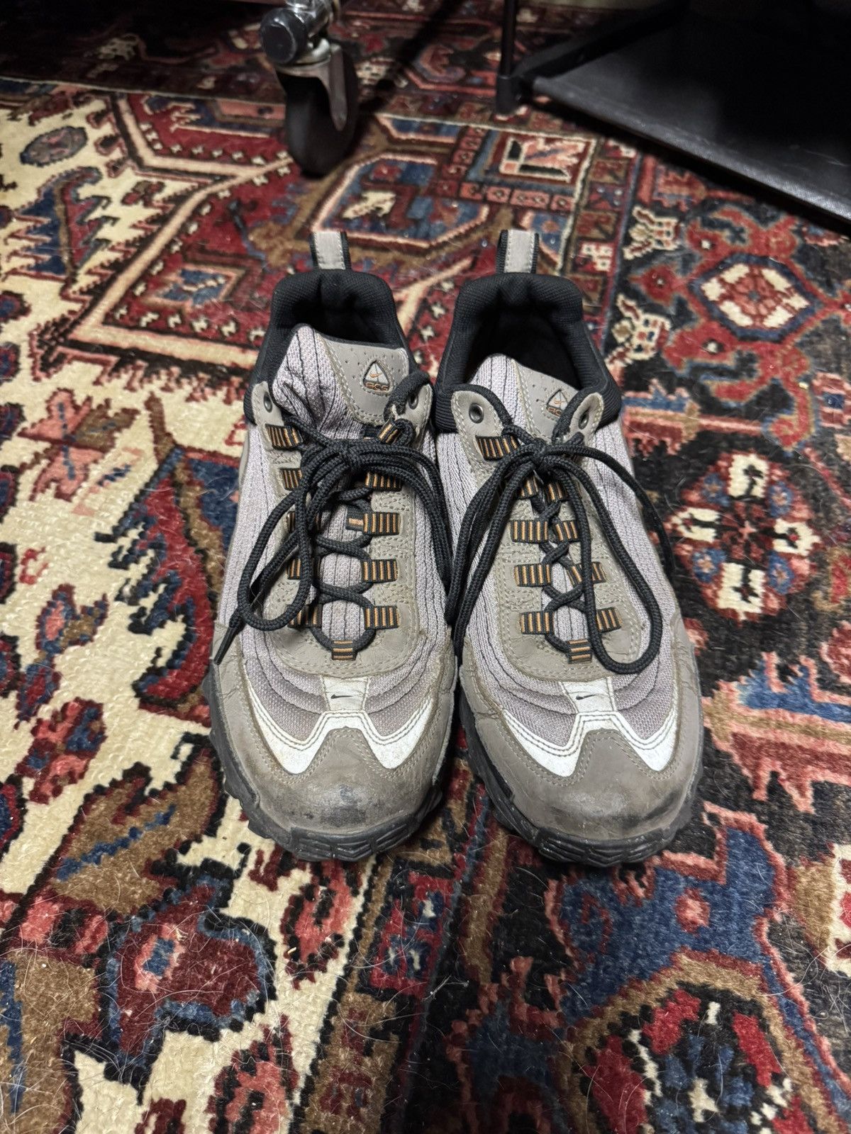 Nike ACG × Vintage Y2K Nike ACG Hiking Sneakers Size US 11 / EU 44 - 2 Thumbnail